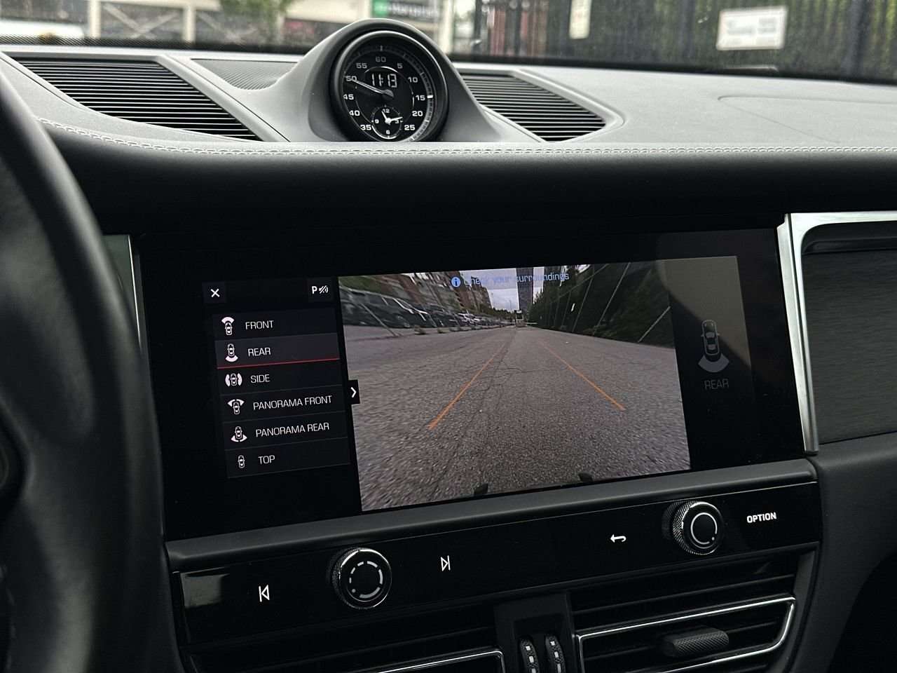 2022 Porsche Macan Adaptive Sport Seats! 360 Cameras! Sport Chrono Pa thumb 25