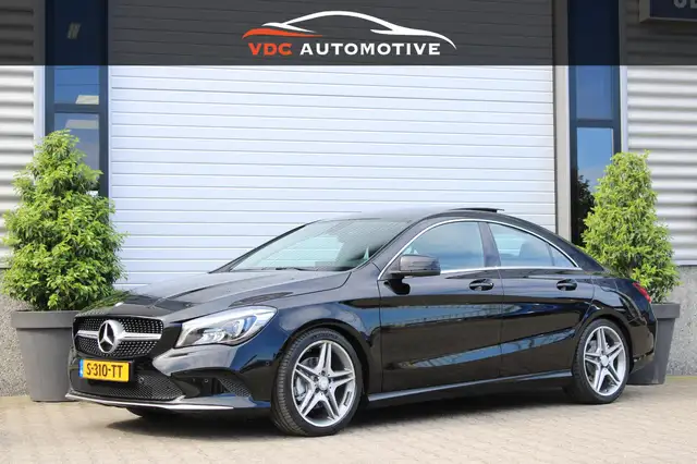Mercedes-Benz CLA 180 Pano | Trekhaak | Carplay | Stoelverwarming | LED