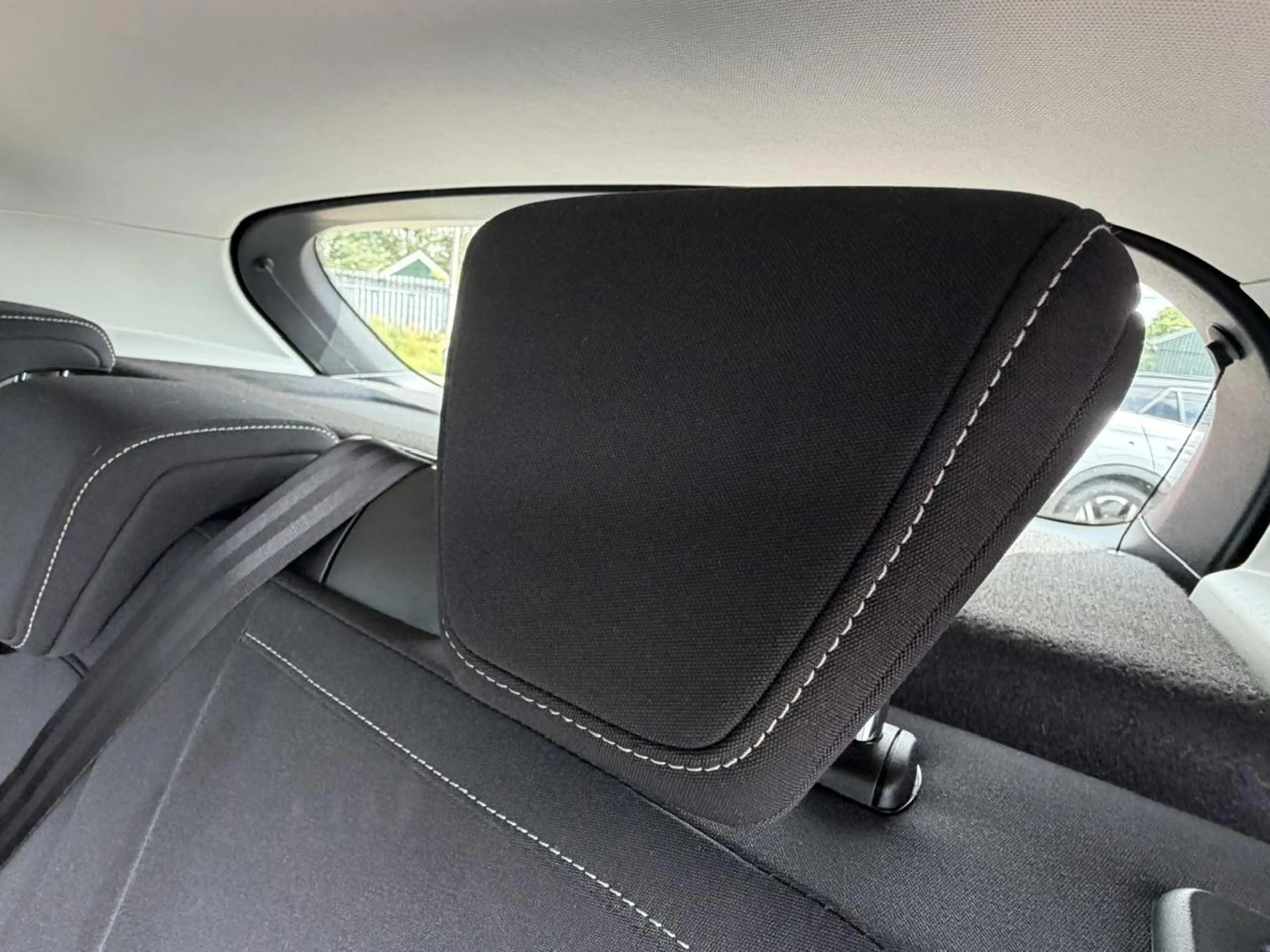 Ford Focus 1.0 EcoBoost Titanium Business | Navigatie | Airco — photo 12