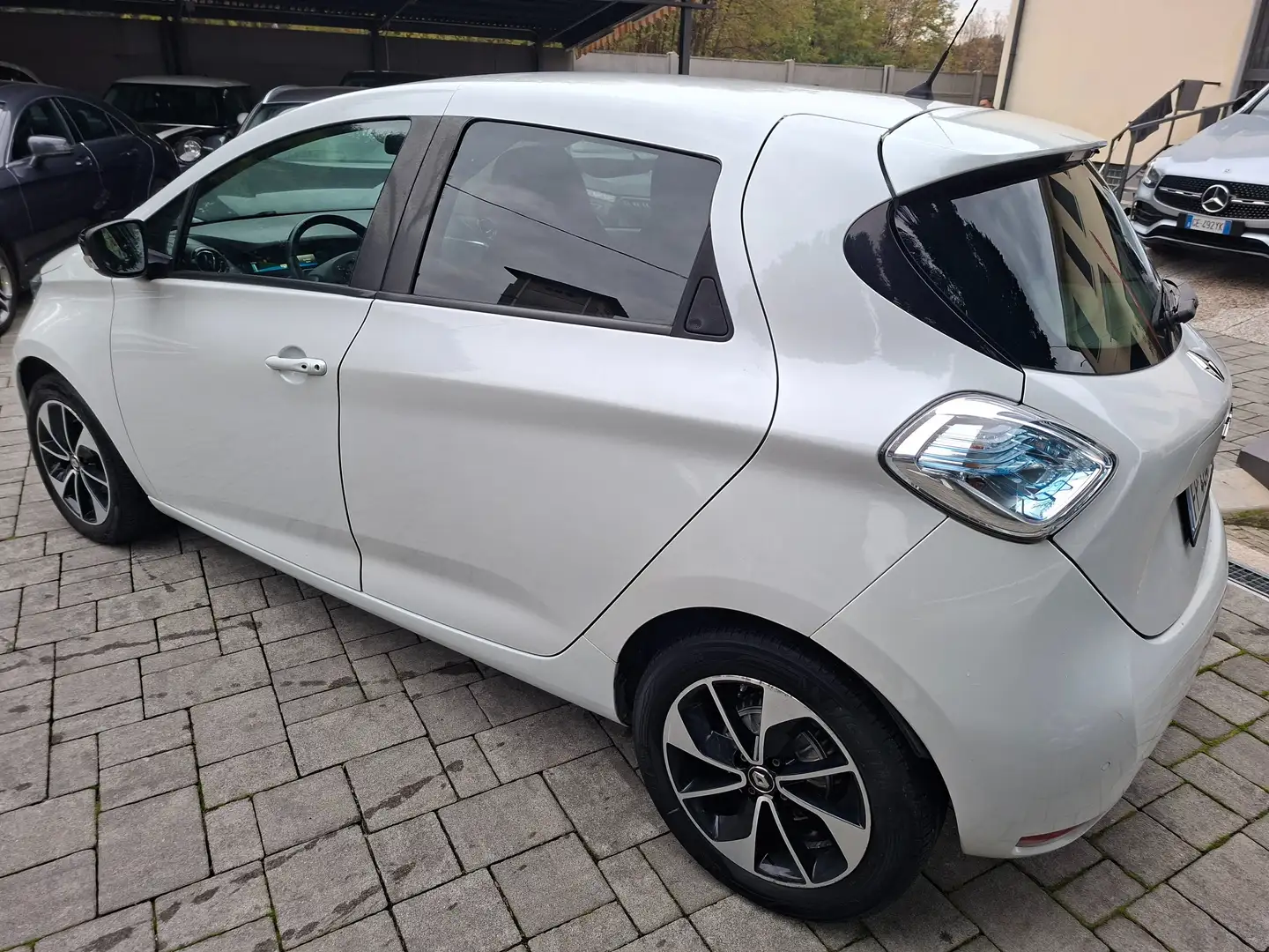 Renault ZOE Zoe Life R90 Flex 92cv Білий - 2