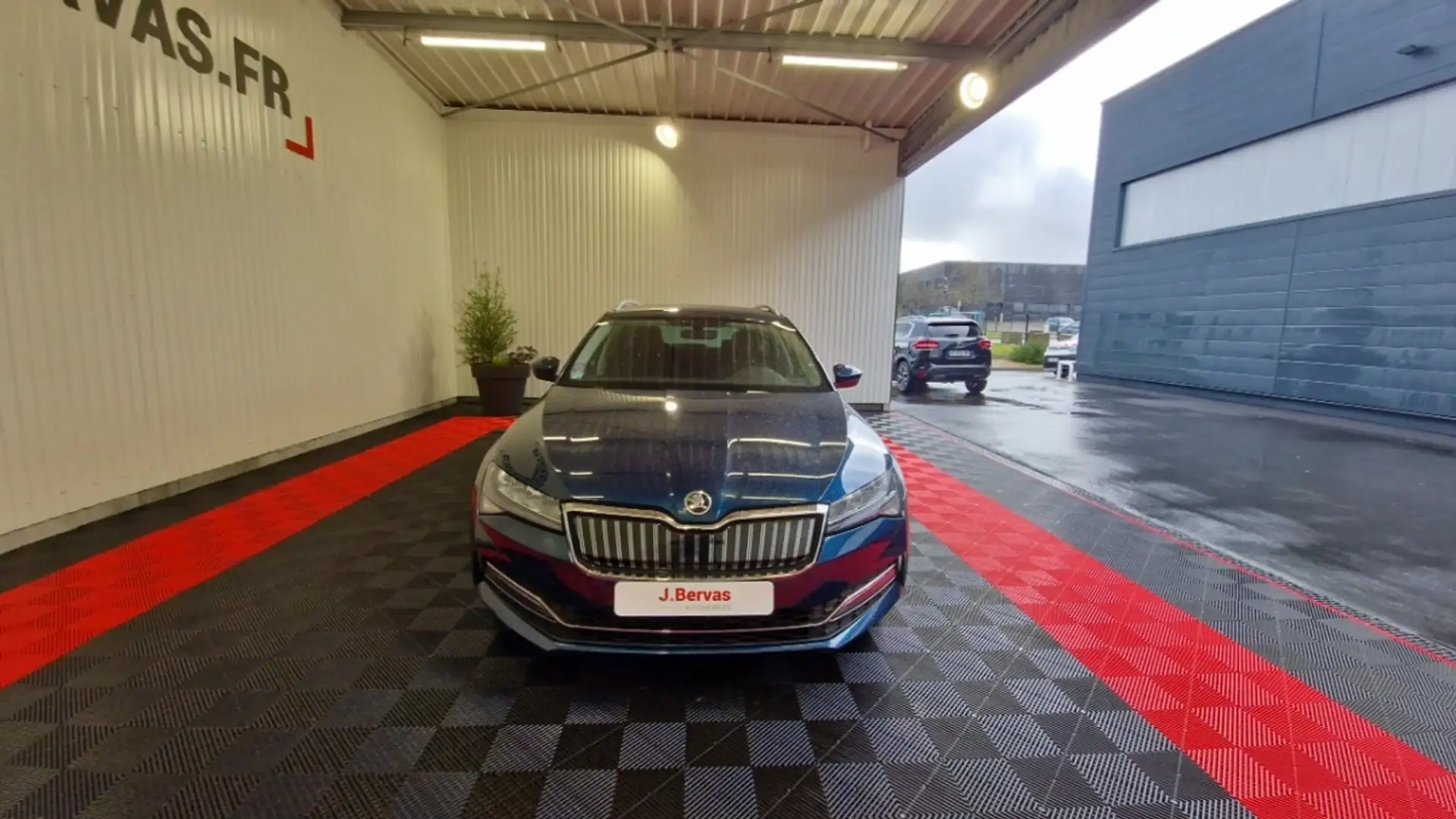 Skoda Sonstige 1.4 TSI PHEV 218 CH DSG6 BUSINESS Blau - 2