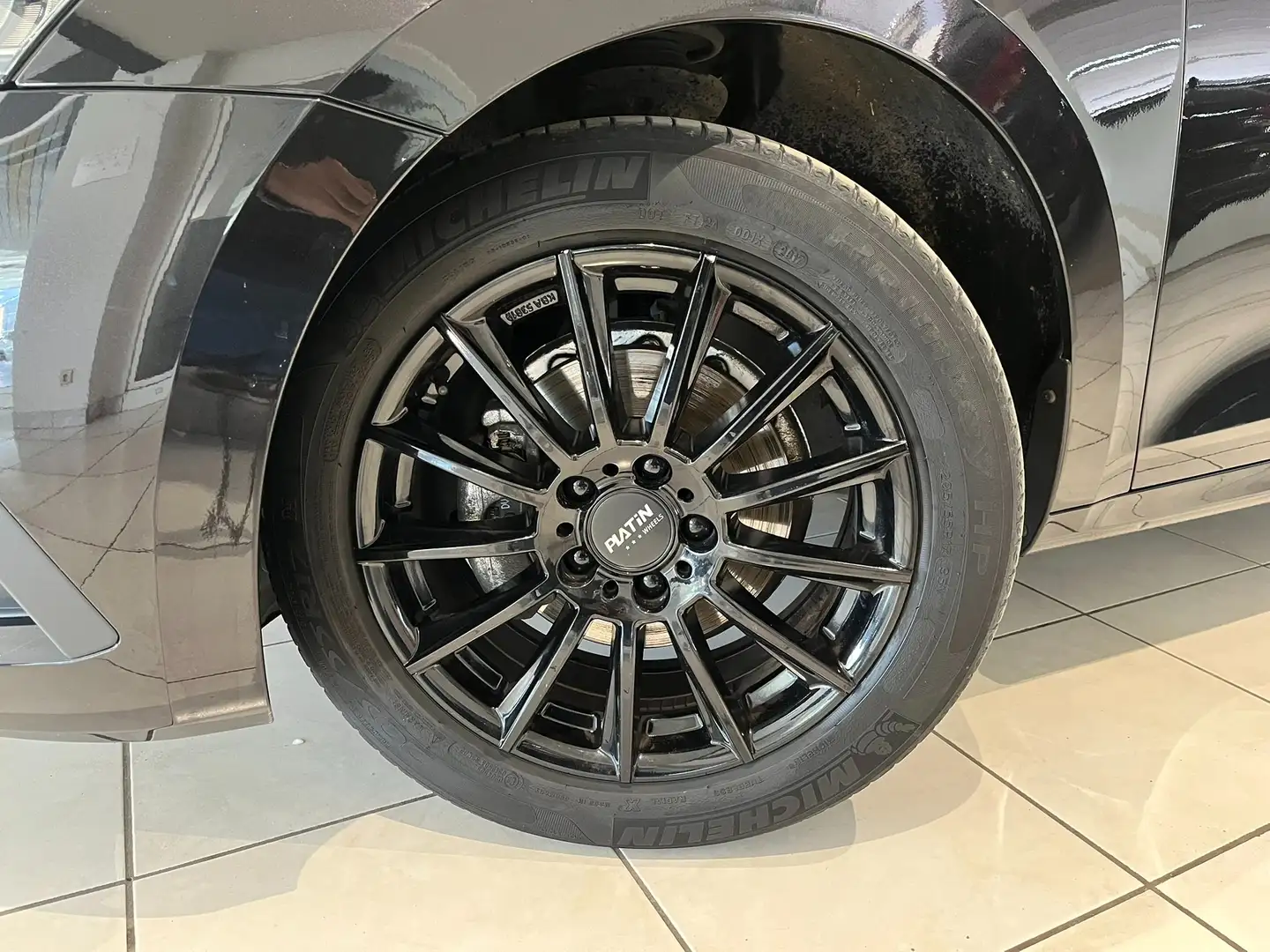 Skoda Octavia 1.0TSI 110cv 2022 Navi/Cruise/Carplay/Caméra Zwart - 2