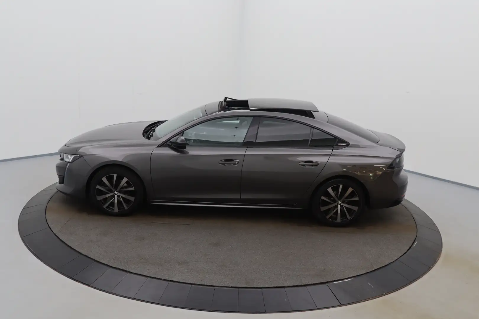 Peugeot 508 2.0 BlueHDi GT Line EAT8 LEDER/STOF LED GPS PDC CA Серый - 2