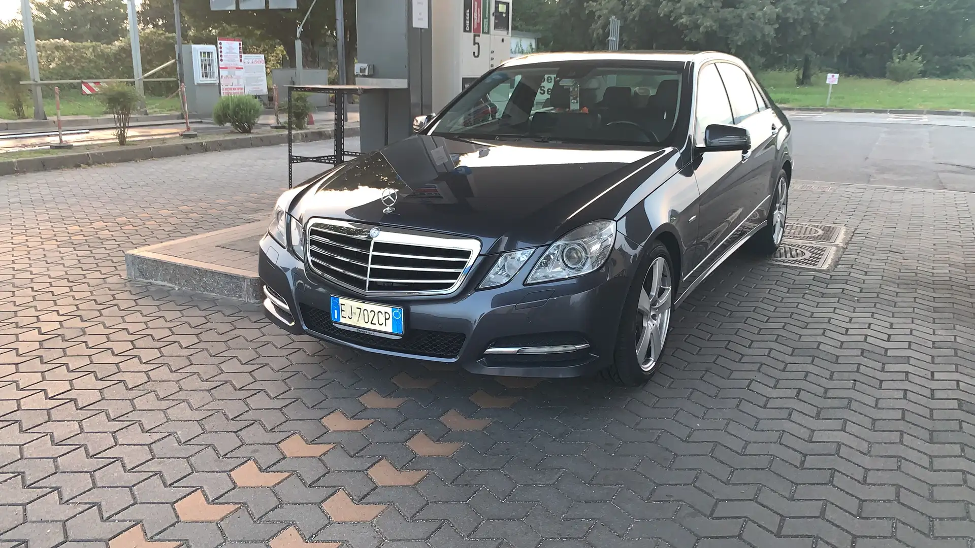 Mercedes-Benz E 250 CDI Bluefficiency - 1