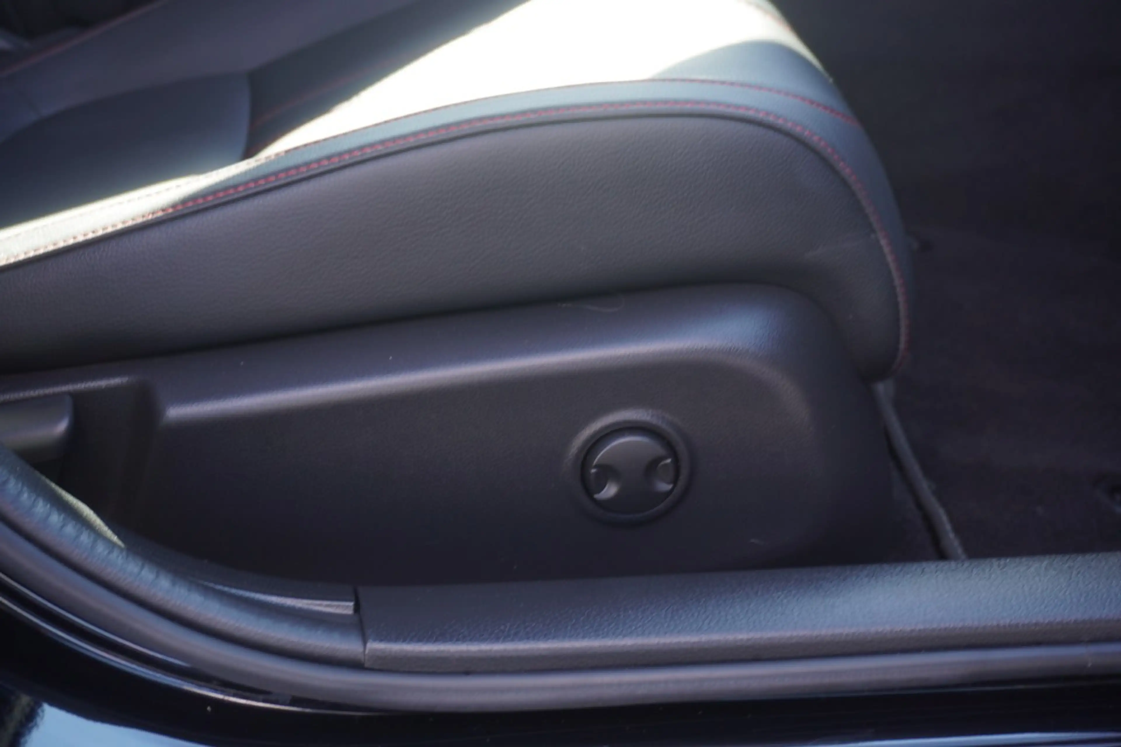 Honda Civic 1.0 Dynamic Limited Edition Navi ACC Leder — photo 12