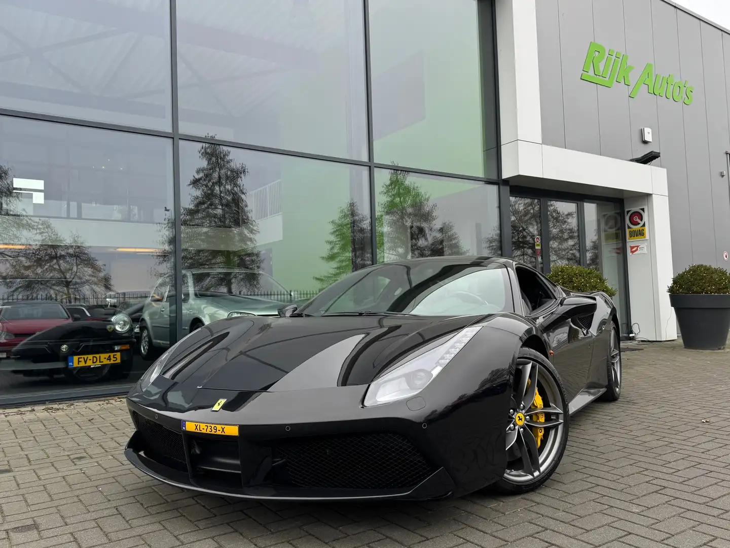 Ferrari 488 3.9 GTB HELE * Daytona Seats * Carbon Driver Zone Noir - 1