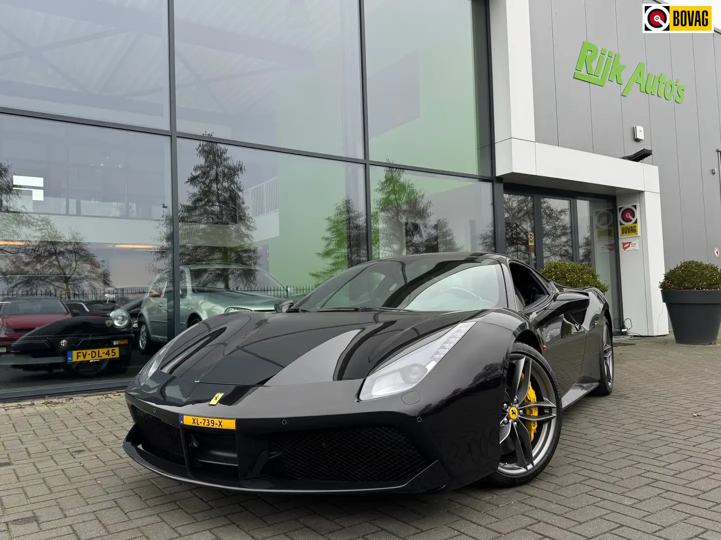 Ferrari 488 3.9 GTB HELE * Daytona Seats * Carbon Driver Zone Чорний - 1