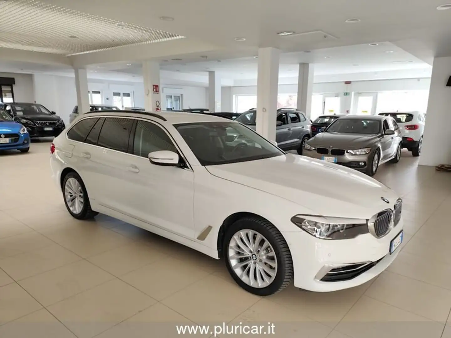BMW 520 d 190cv xDrive Luxury auto NaviPRO Sed.Confort Wit - 2
