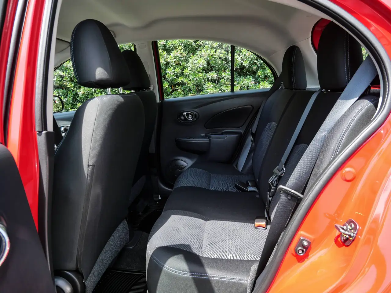 Nissan Micra photo Nissan Micra