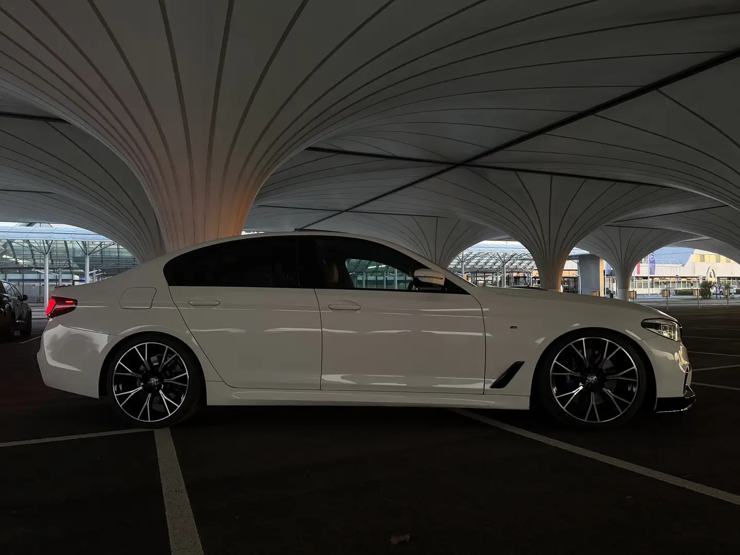 BMW 540 540i Aut. *LED*HECK*ACC* Weiß - 2