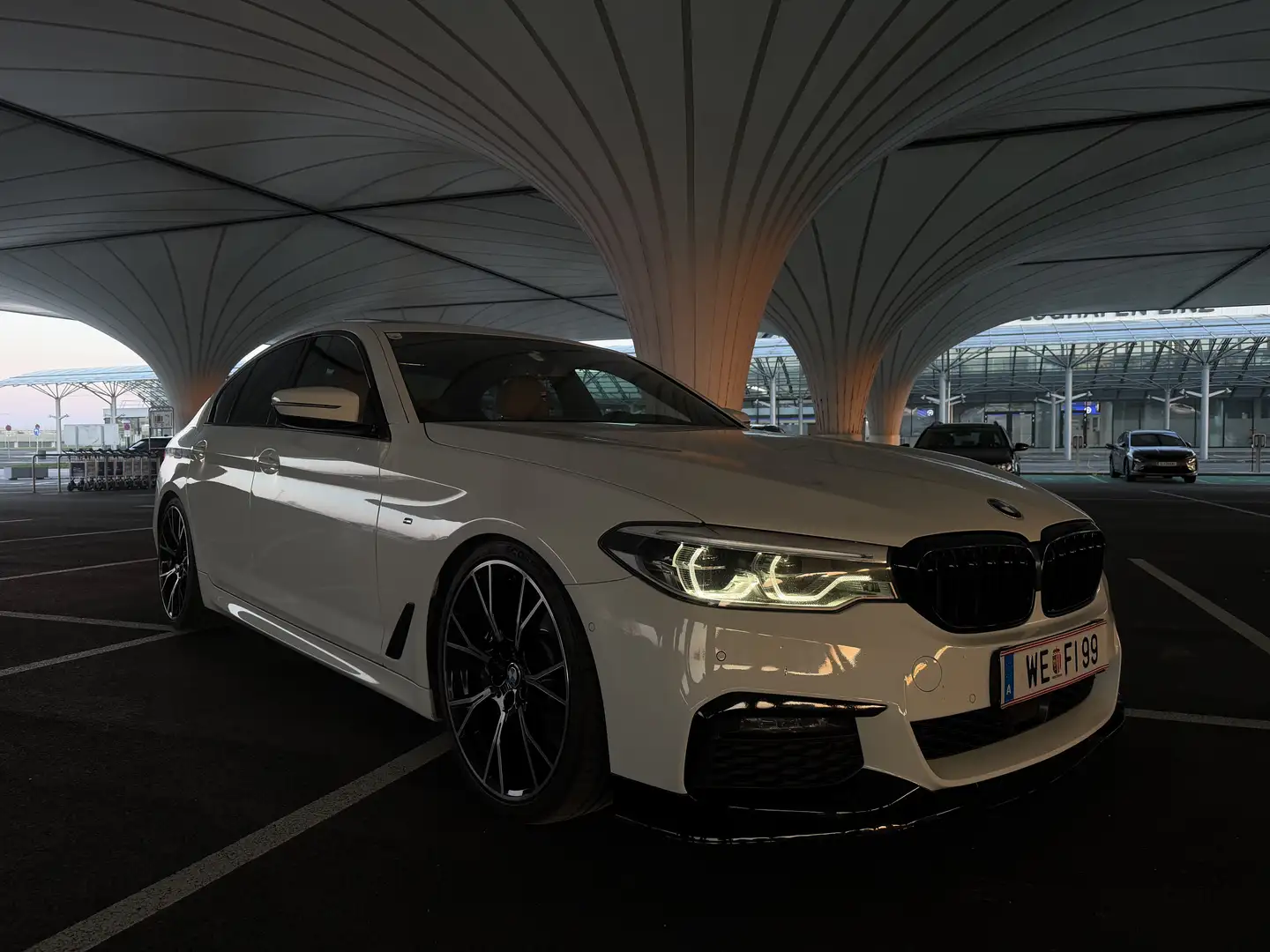 BMW 540 540i Aut. *LED*HECK*ACC* Weiß - 1