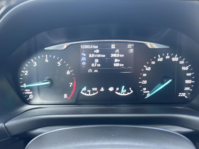 Ford Fiesta Titanium Bluetooth LED Klima Einparkhilfe — photo 13