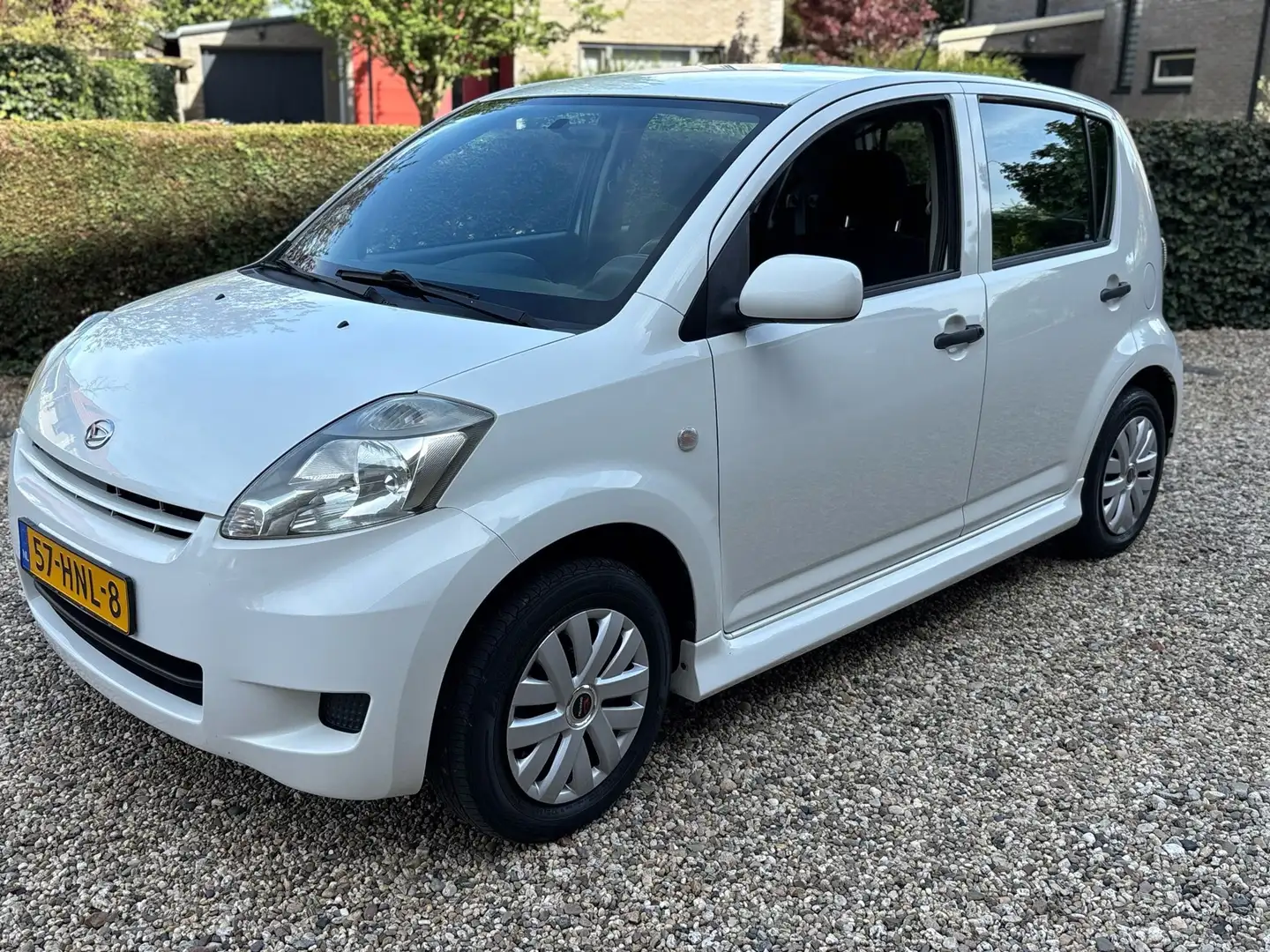 Daihatsu Sirion 2 1.3-16V Comfort Alb - 1