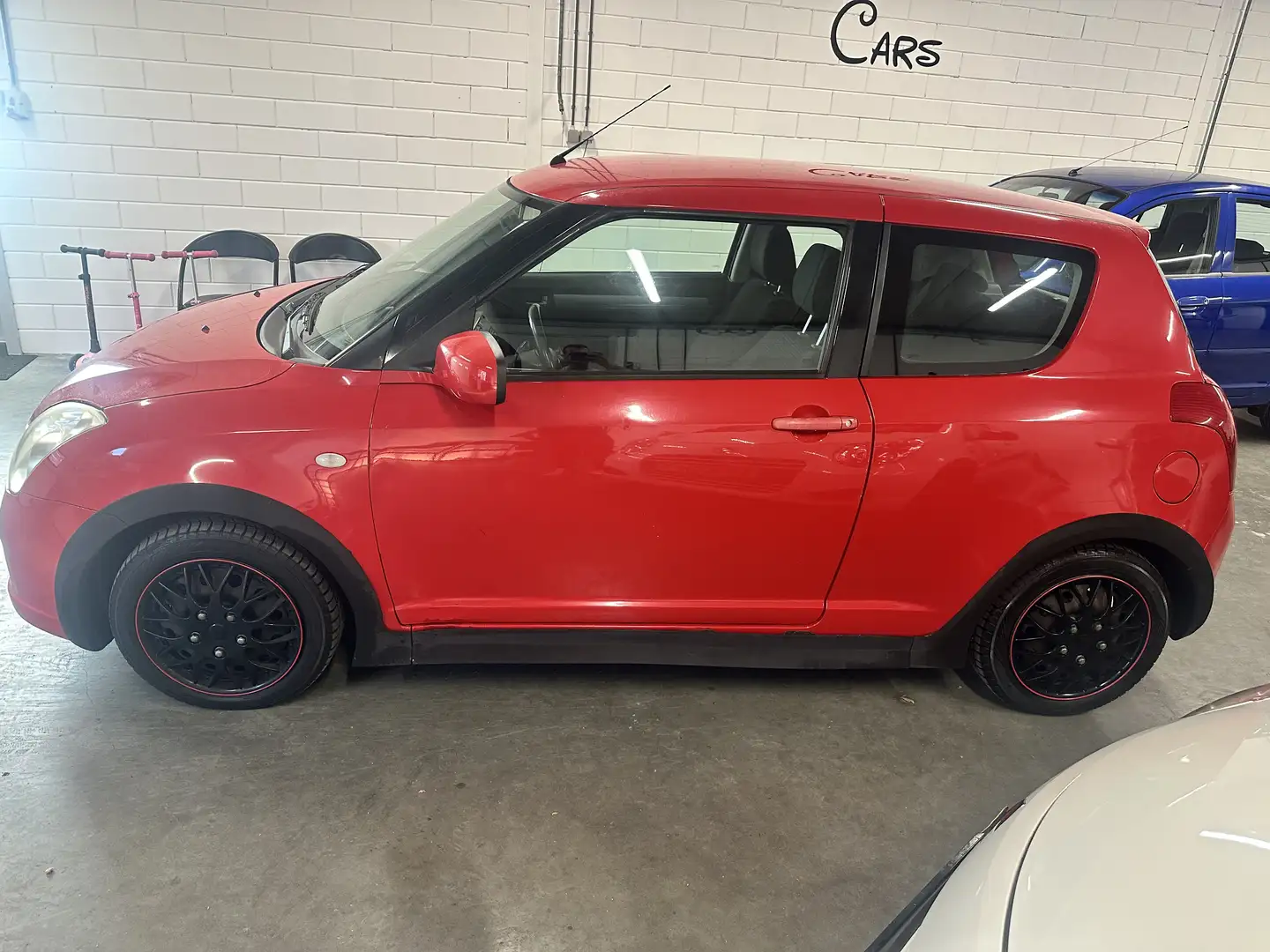 Suzuki Swift 1.3 GLS airco NIEUW APK Rouge - 1