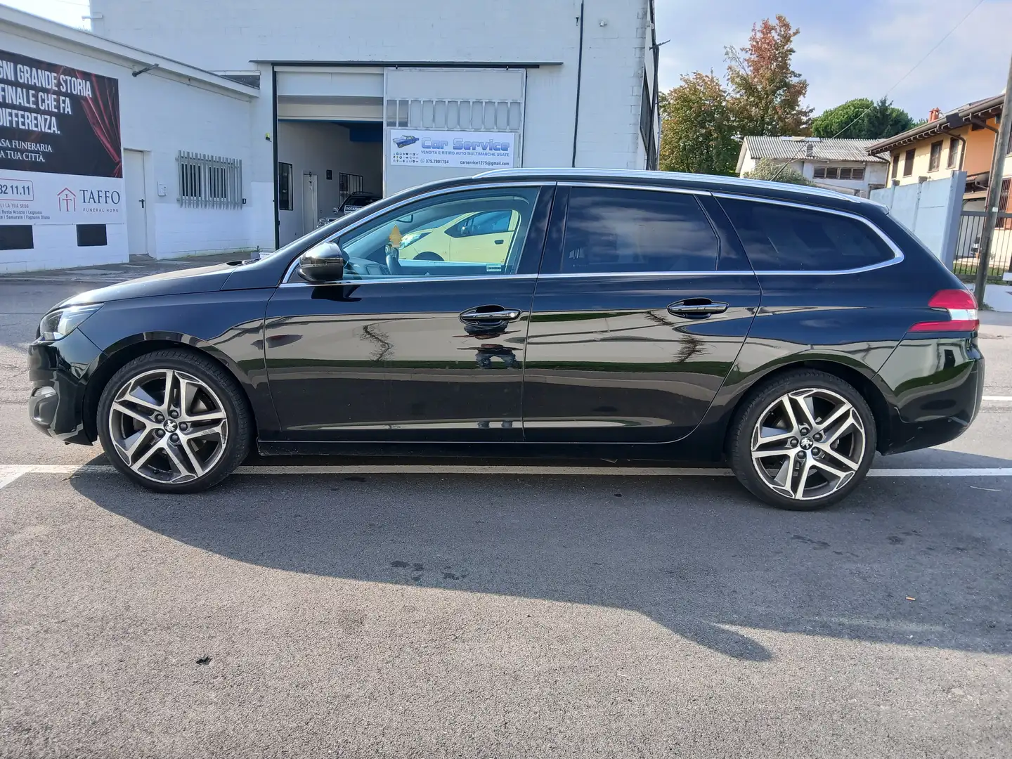 Peugeot 308 308  SW 2.0 bluehdi 16v Gt Line s Noir - 1