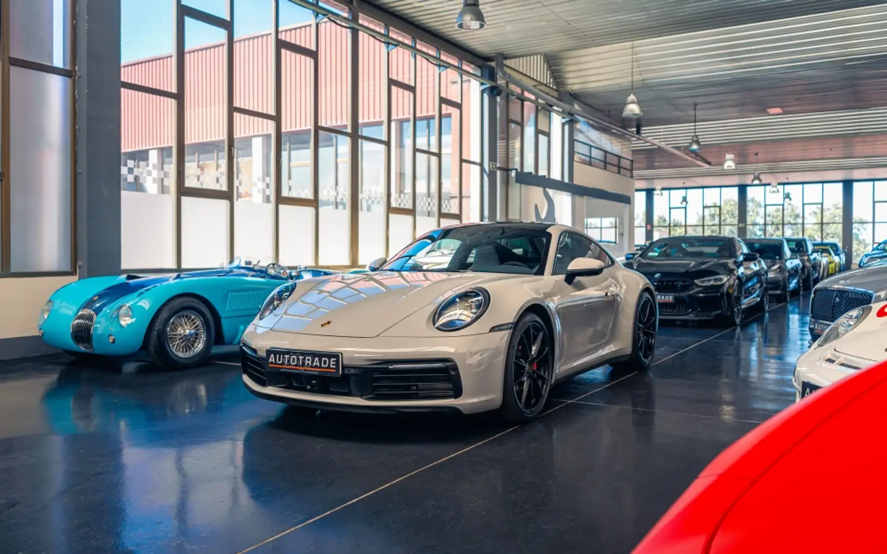 Porsche 992 Carrera 4S Coupé PDK Gri - 1