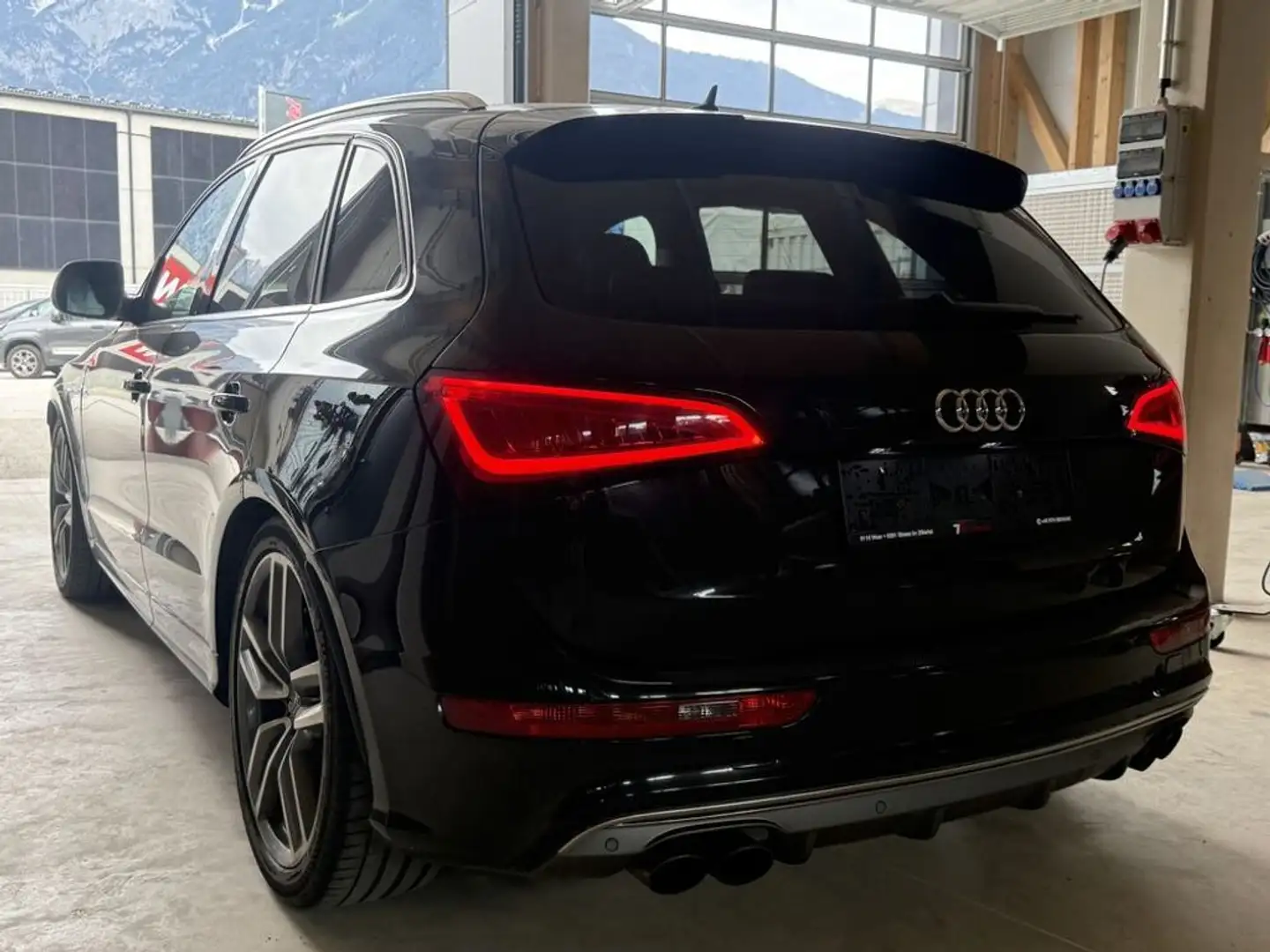 Audi SQ5 3.0 TDI quattro ''H&R'' Schwarz - 2