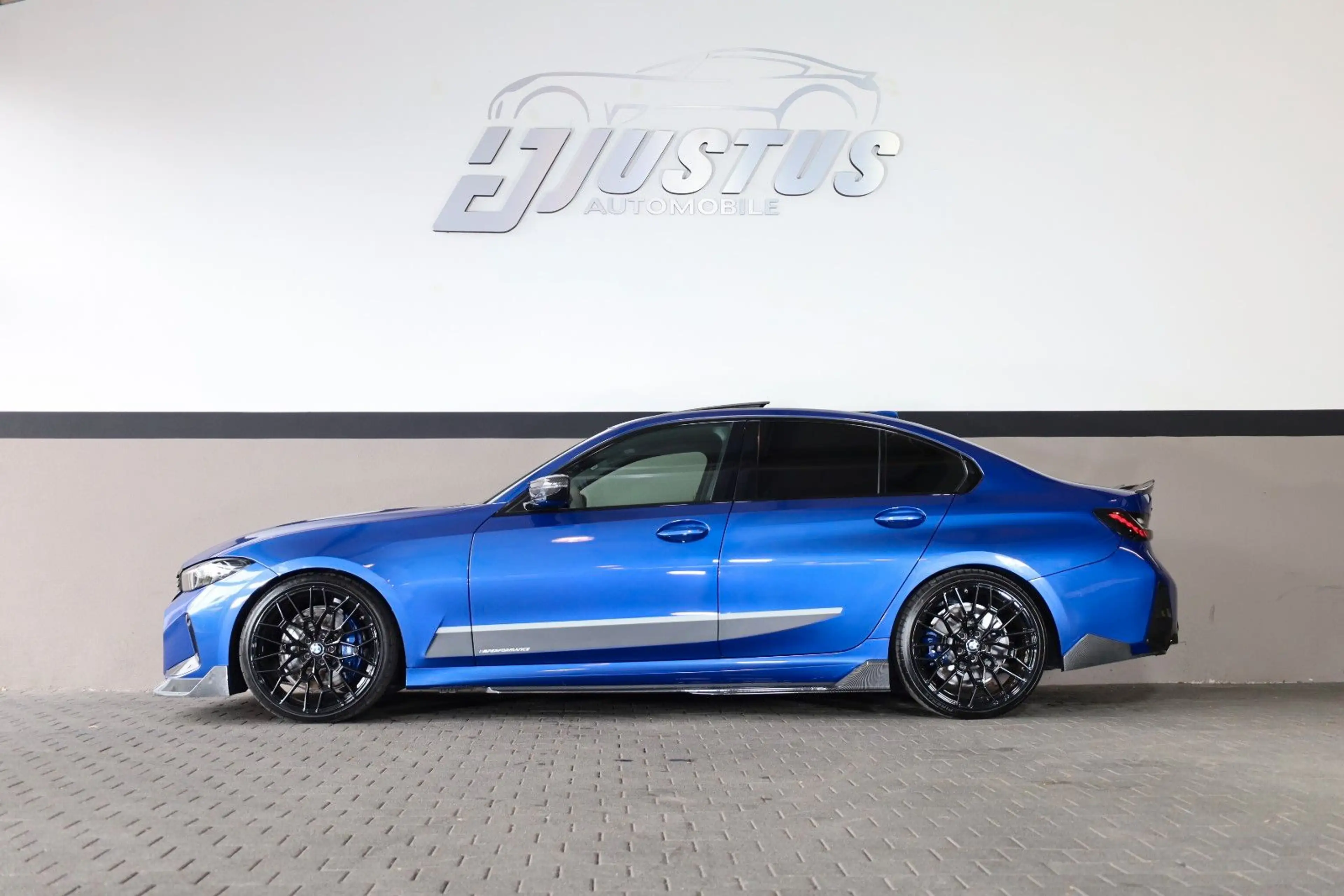 BMW 340 xDrive/RFK/HUD/SHZ/LHZ/SBD/APPLE/TOTW/R20 — photo 3