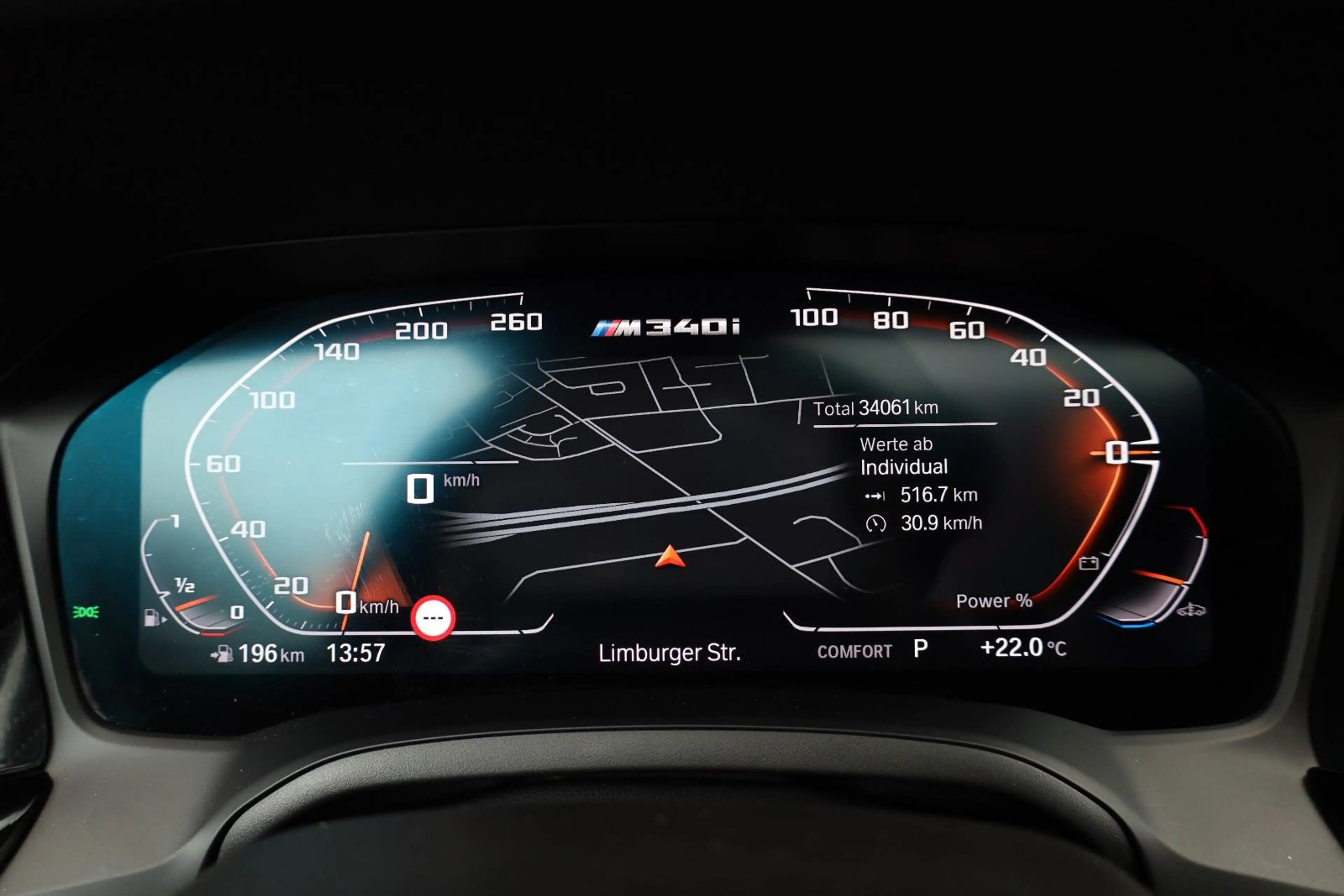 BMW 340 xDrive/RFK/HUD/SHZ/LHZ/SBD/APPLE/TOTW/R20 — photo 12