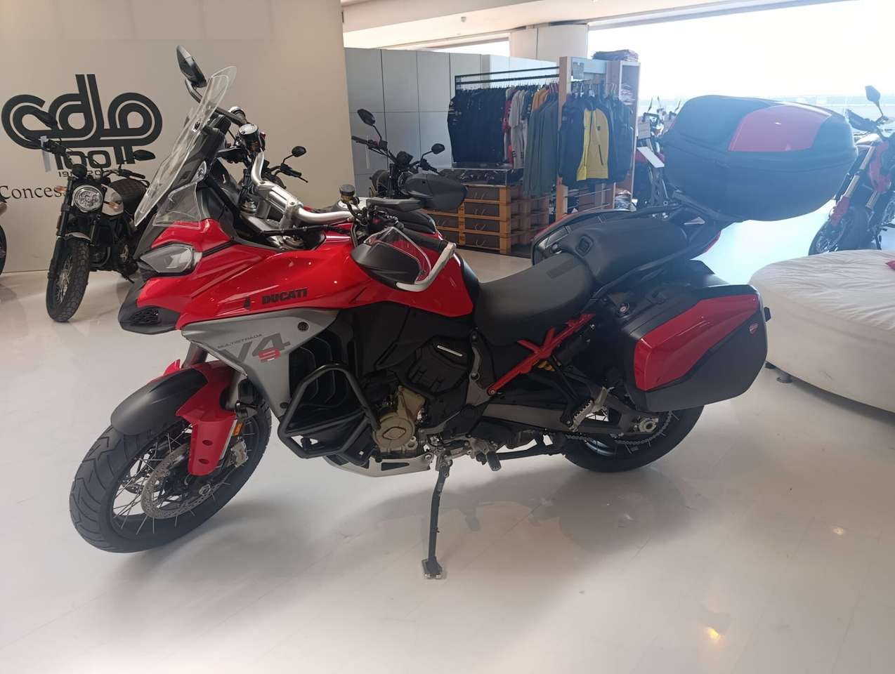 Ducati Multistrada V4 S