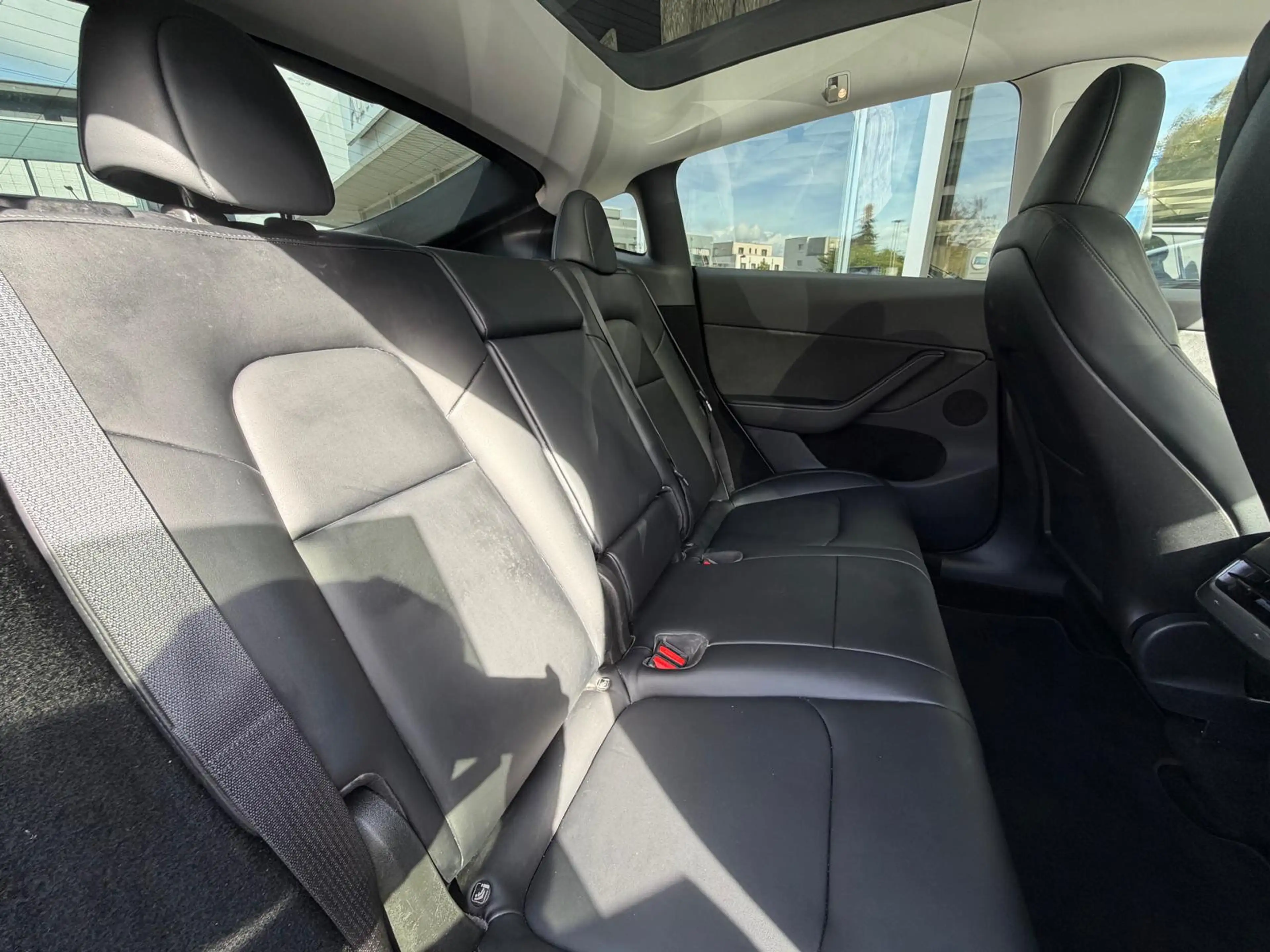 Tesla Model Y LR Dual AWD PANO+STDHZ+NAVI+LED+ACC+19+ — photo 12
