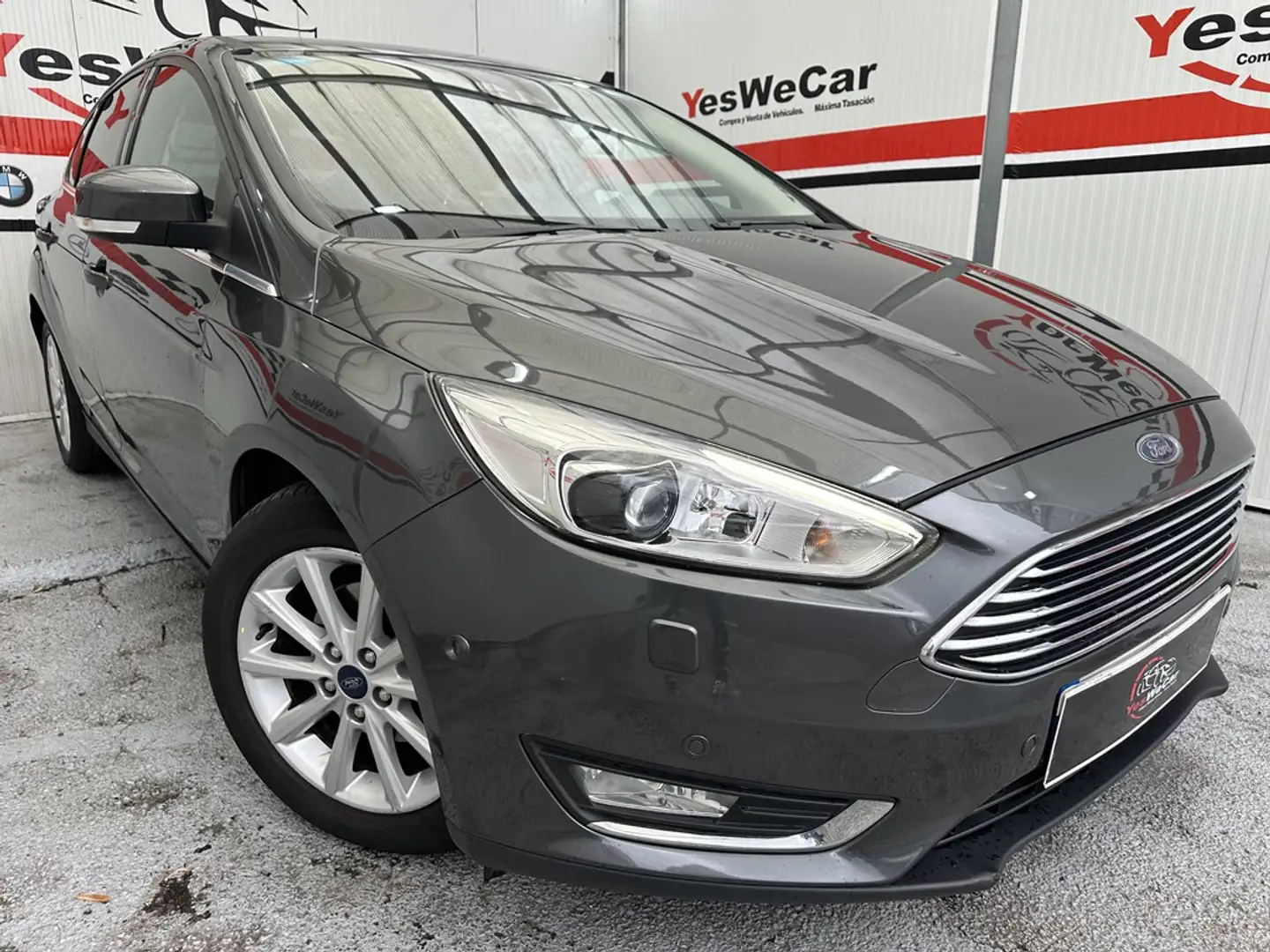 Ford Focus 1.6TDCi Titanium 115 Gris - 1