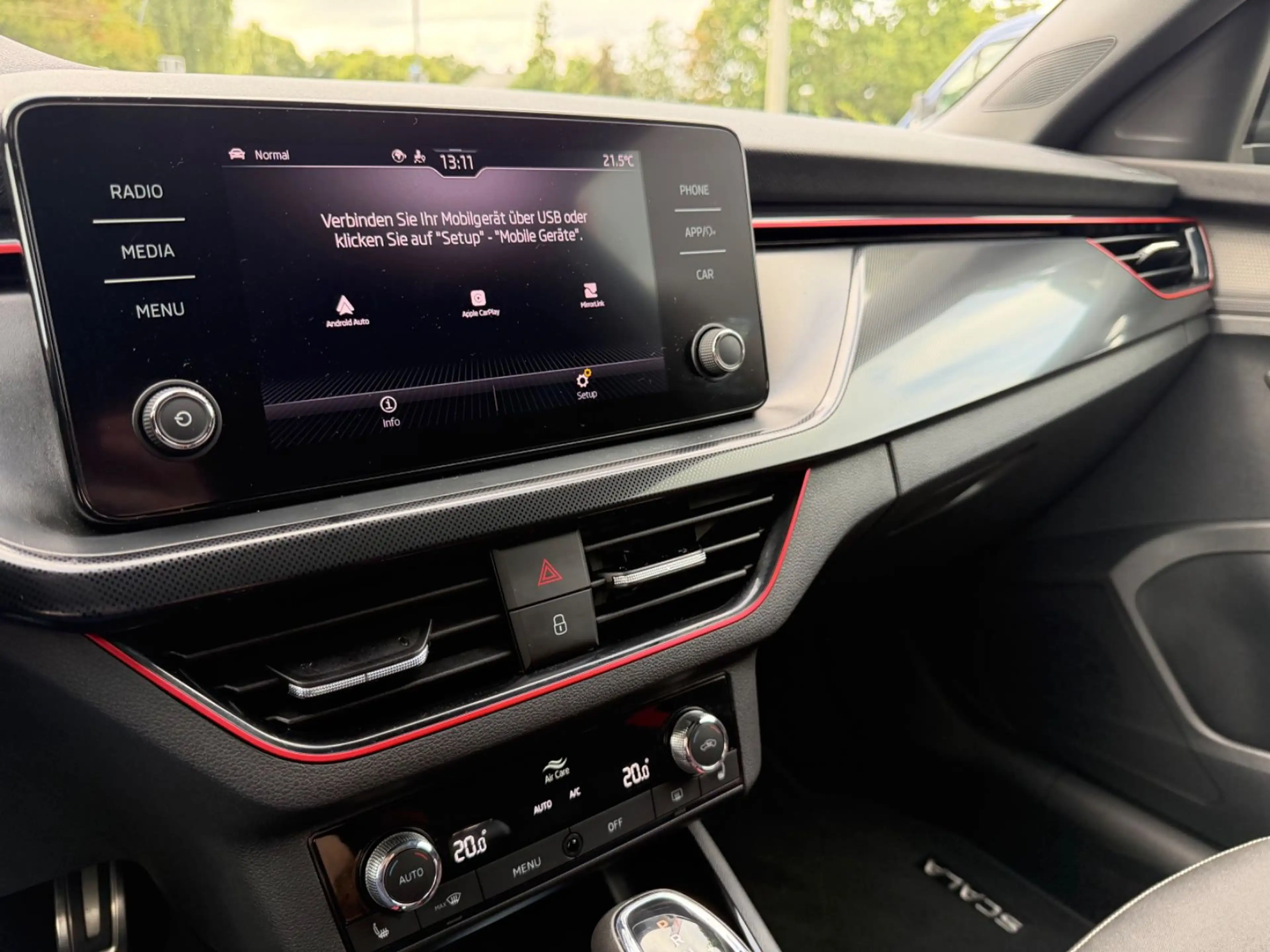 Skoda Scala Monte Carlo Pano Kamera LED CarPlay uvm. — photo 15