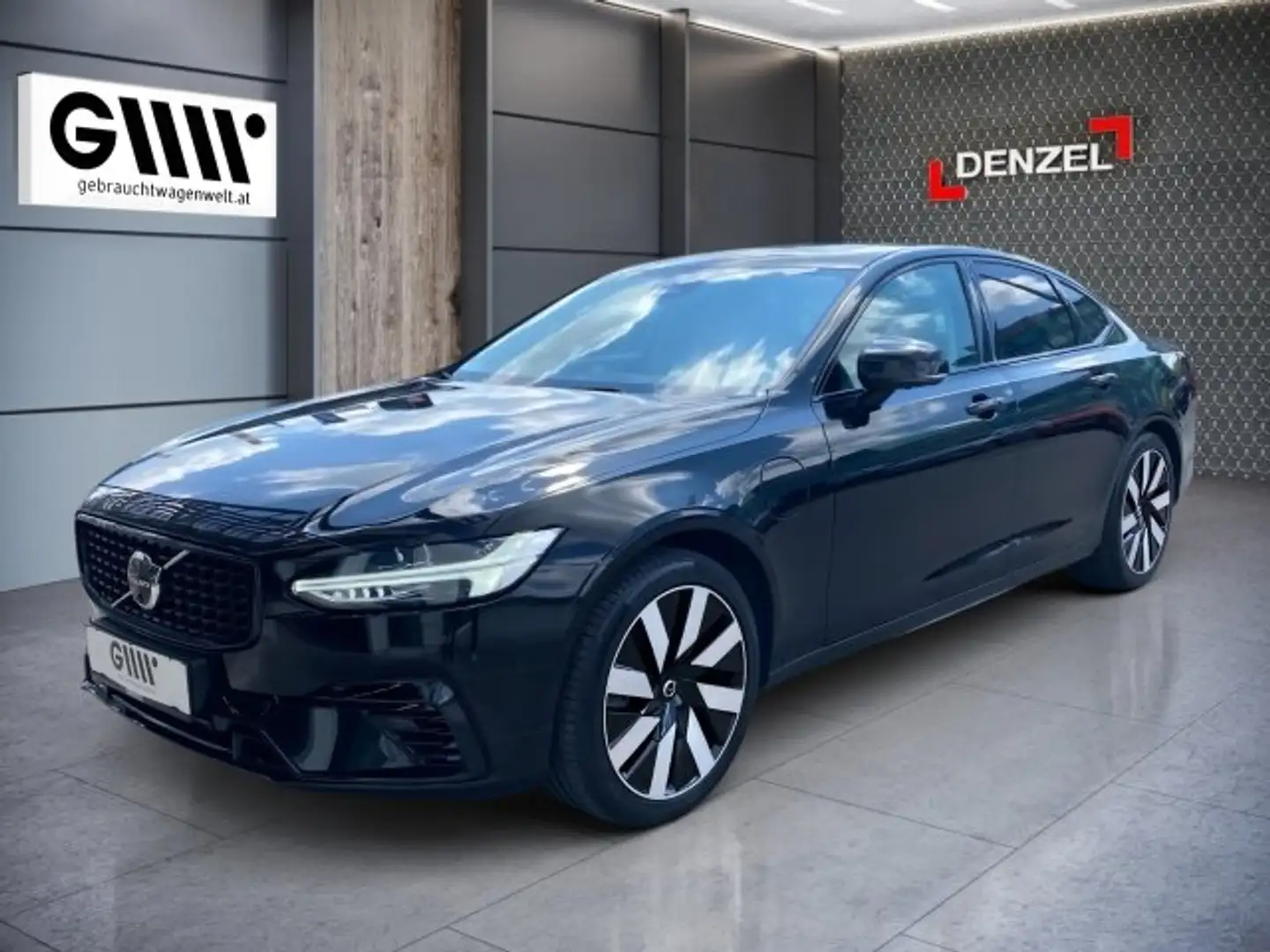 Volvo S90 T8 AWD Recharge PHEV Ultimate Dark Schwarz - 1
