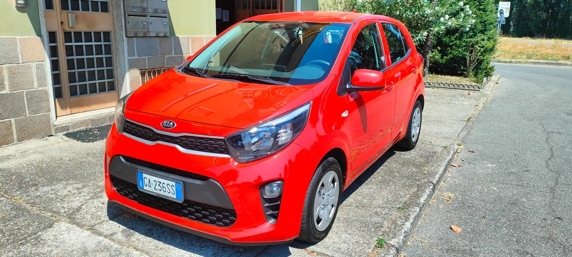 Kia Picanto 1.0 12V 5 porte Active Rosso - 1