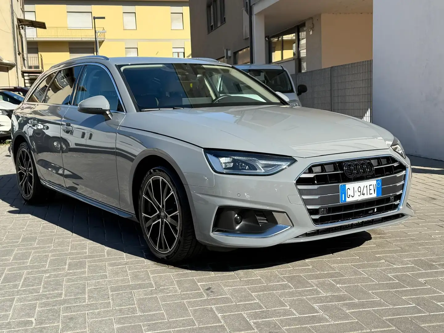 Audi A4 A4  Avant 30 2.0 tdi mhev Business Advanced  s-tro Grigio - 1