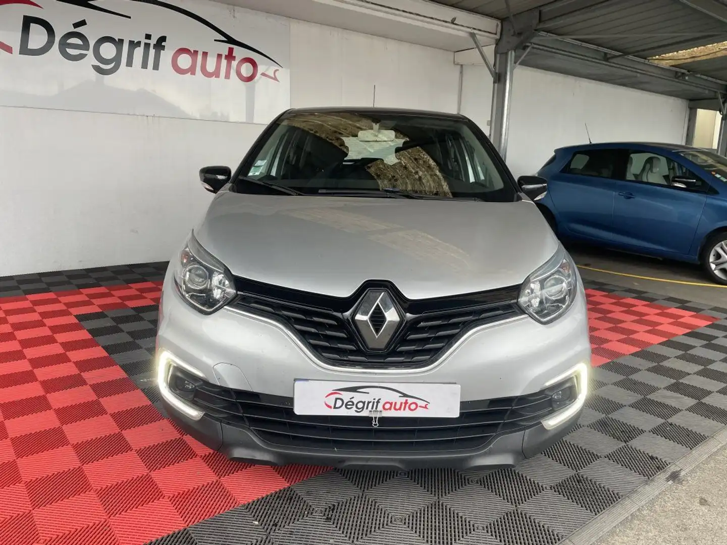 Renault Captur dCi 90 Zen Бежевий - 2