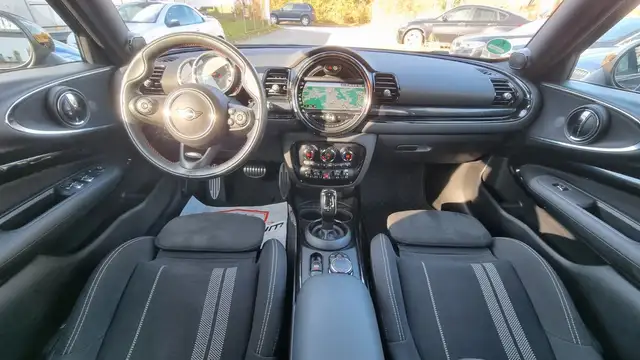 Mini Clubman view 7