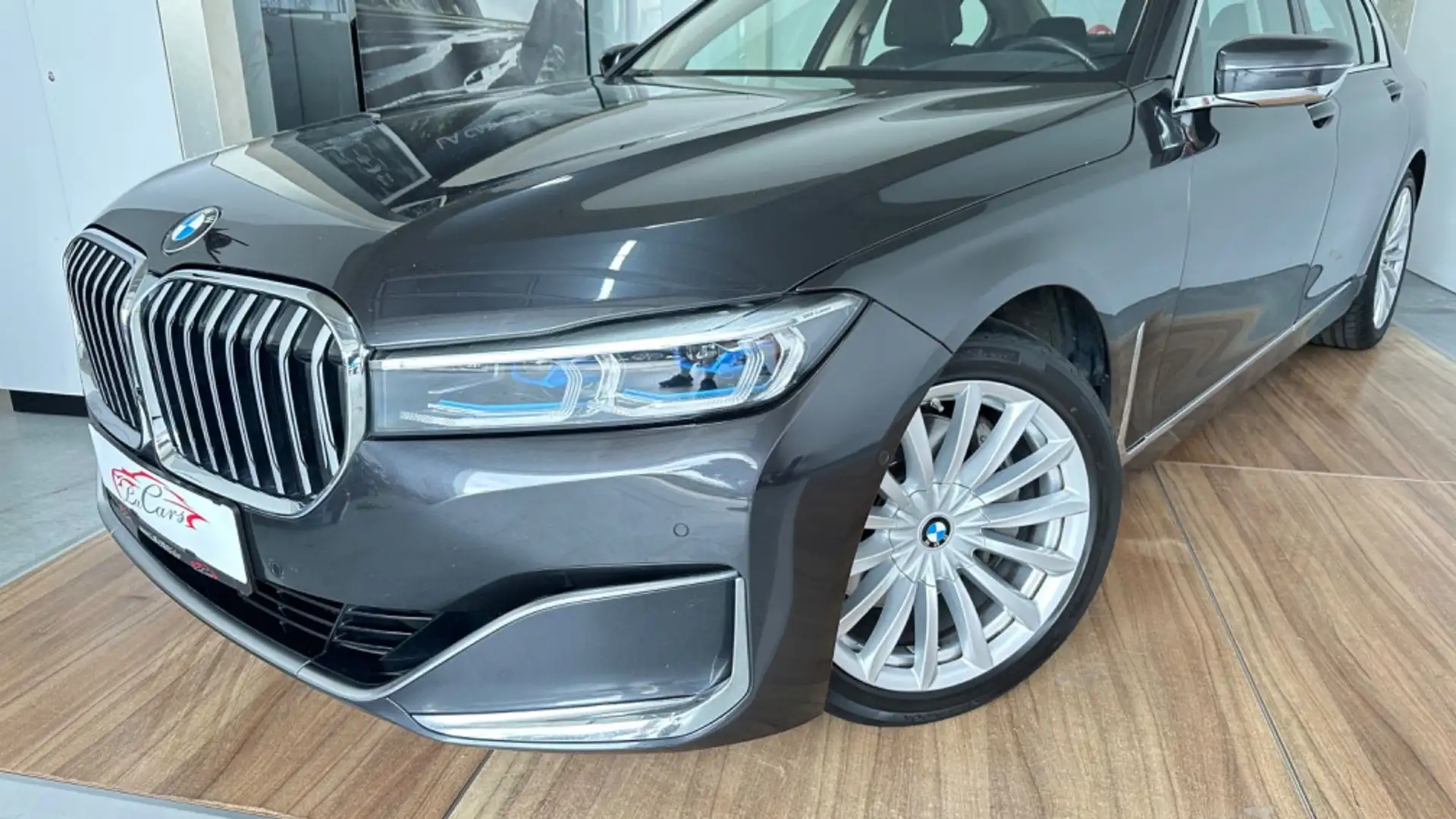 BMW 730 Baureihe 7 Lim 730 d xDrive Berline Gri - 2