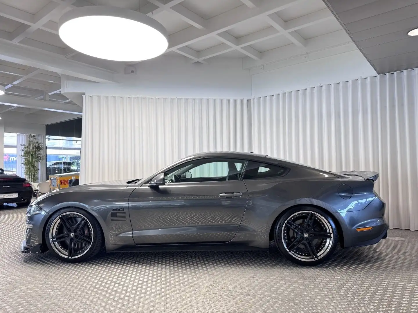 Ford Mustang 5.0 V8 450CH GT BVA10 Gris - 2