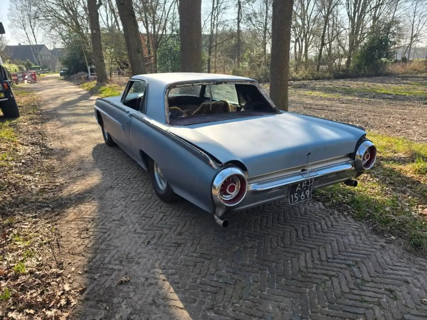 Ford Thunderbird 1963 restauratie project Blanco - 1