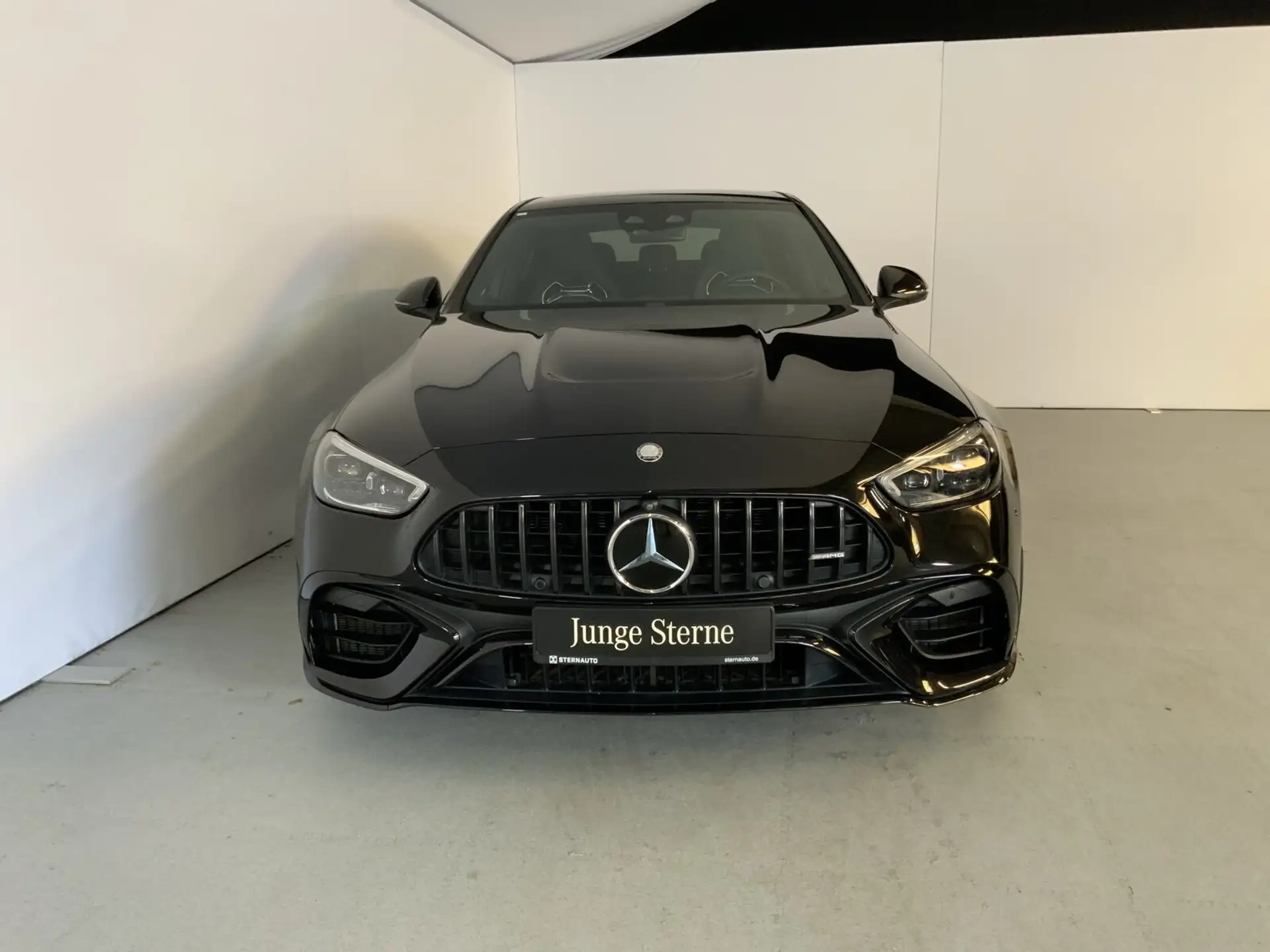 Mercedes-Benz C-Class C 63 S AMG 2024 검정 사진 2