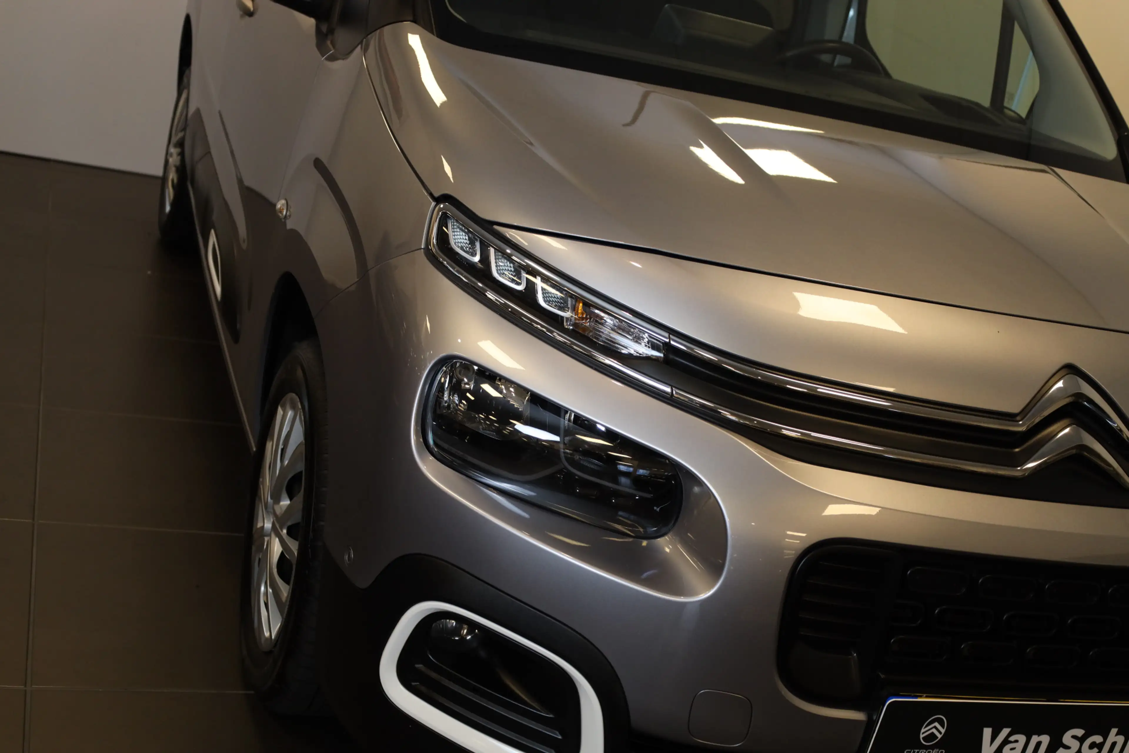 Citroen Berlingo PT 130 Shine Automaat-8 Trekhaak | Navi | Camera | — photo 8