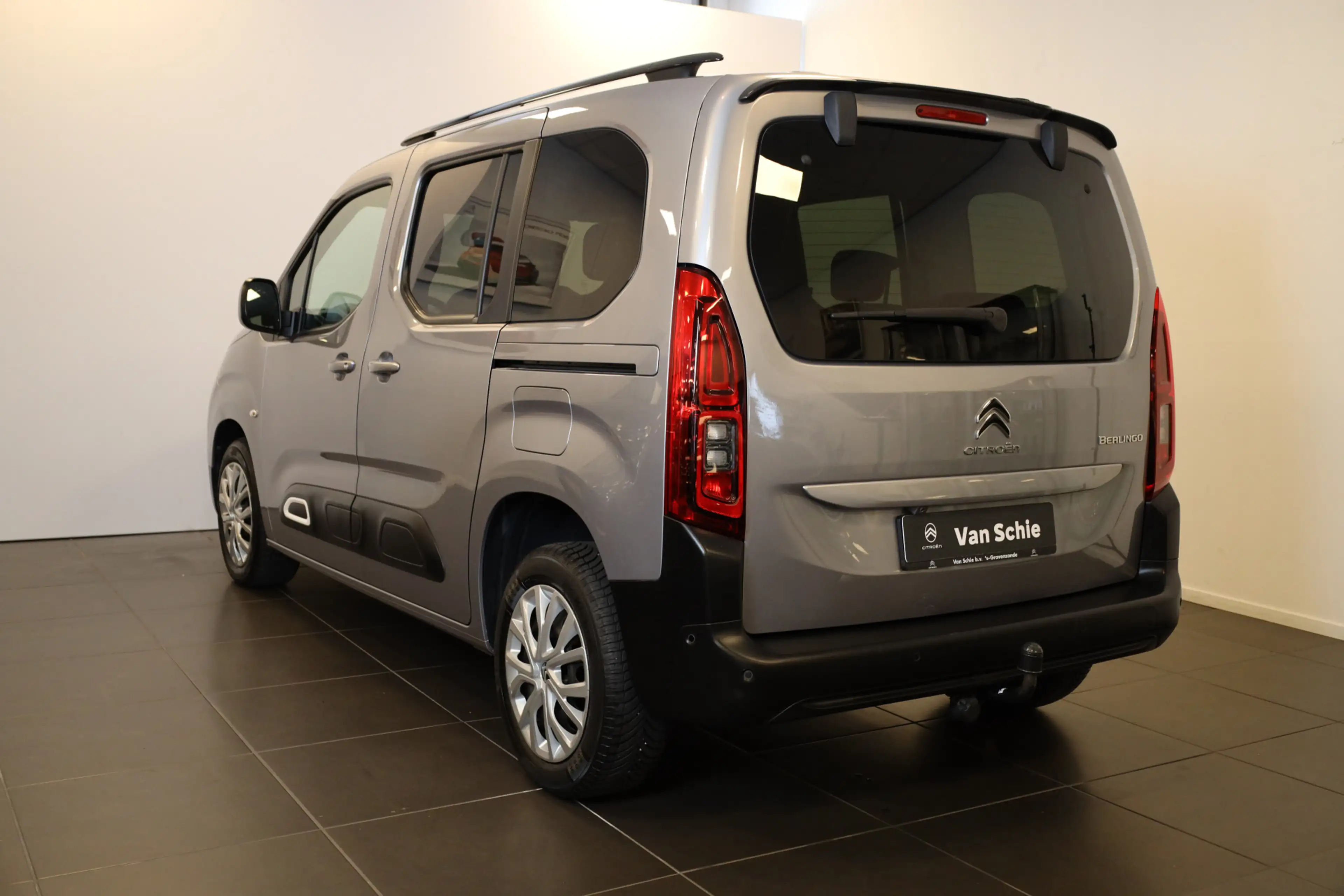 Citroen Berlingo PT 130 Shine Automaat-8 Trekhaak | Navi | Camera | — photo 2