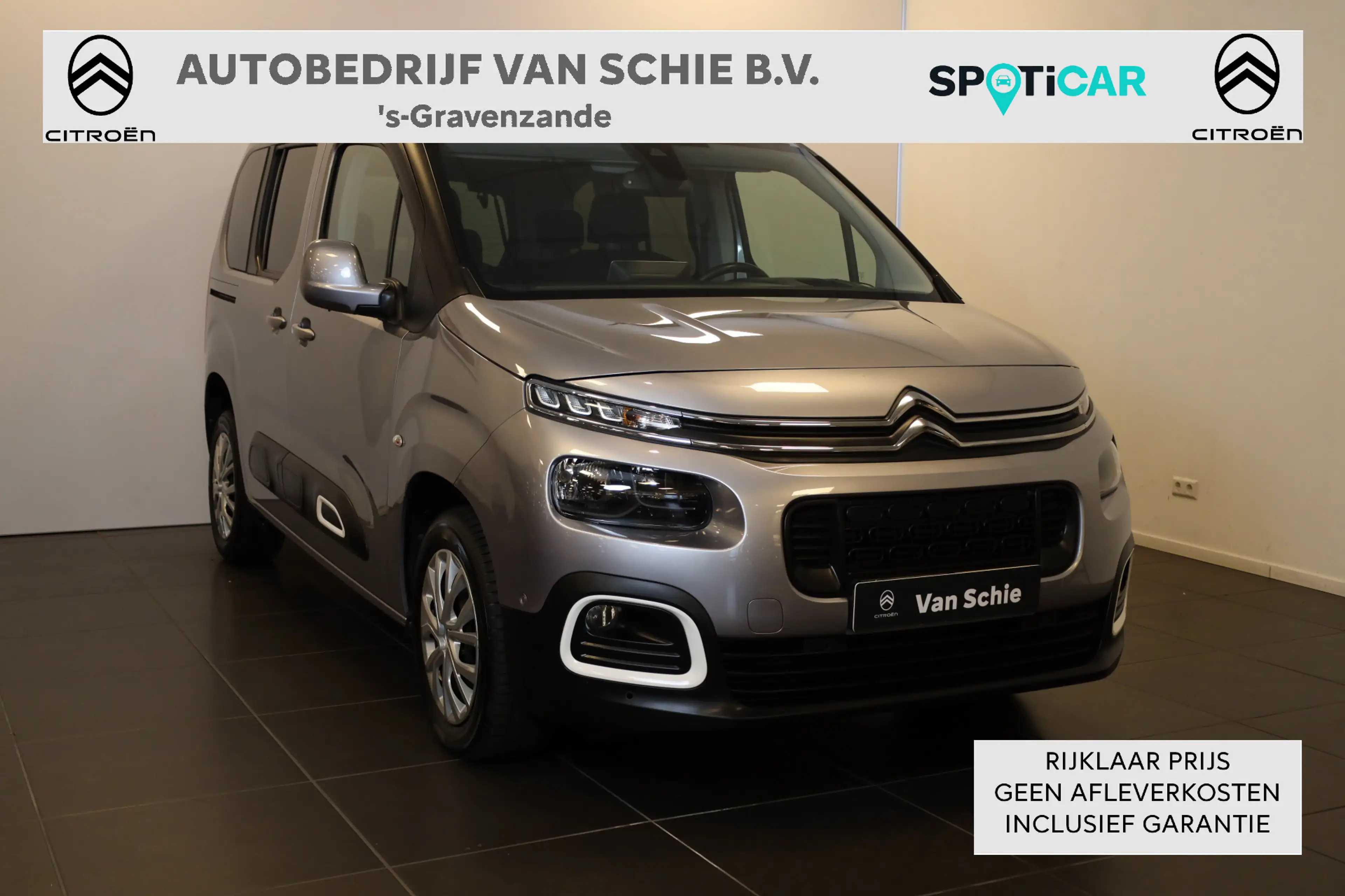 Citroen Berlingo PT 130 Shine Automaat-8 Trekhaak | Navi | Camera |