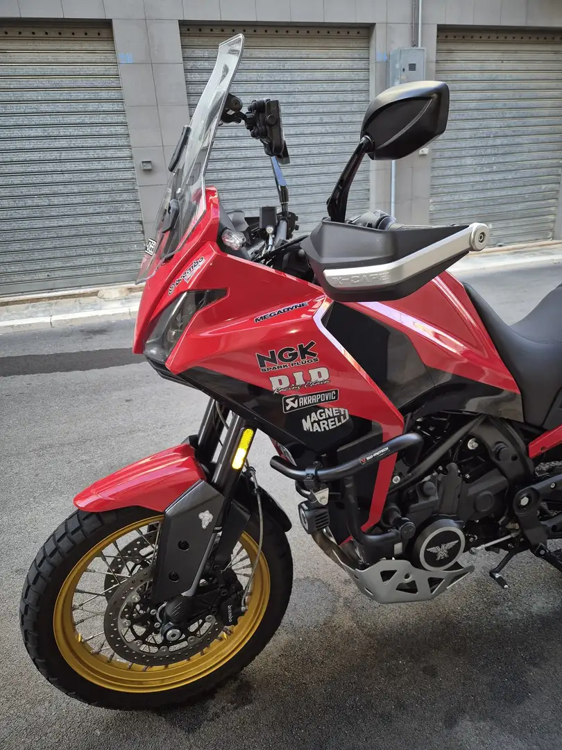 Moto Morini X-Cape Gold Wheel Edition Piros - 2