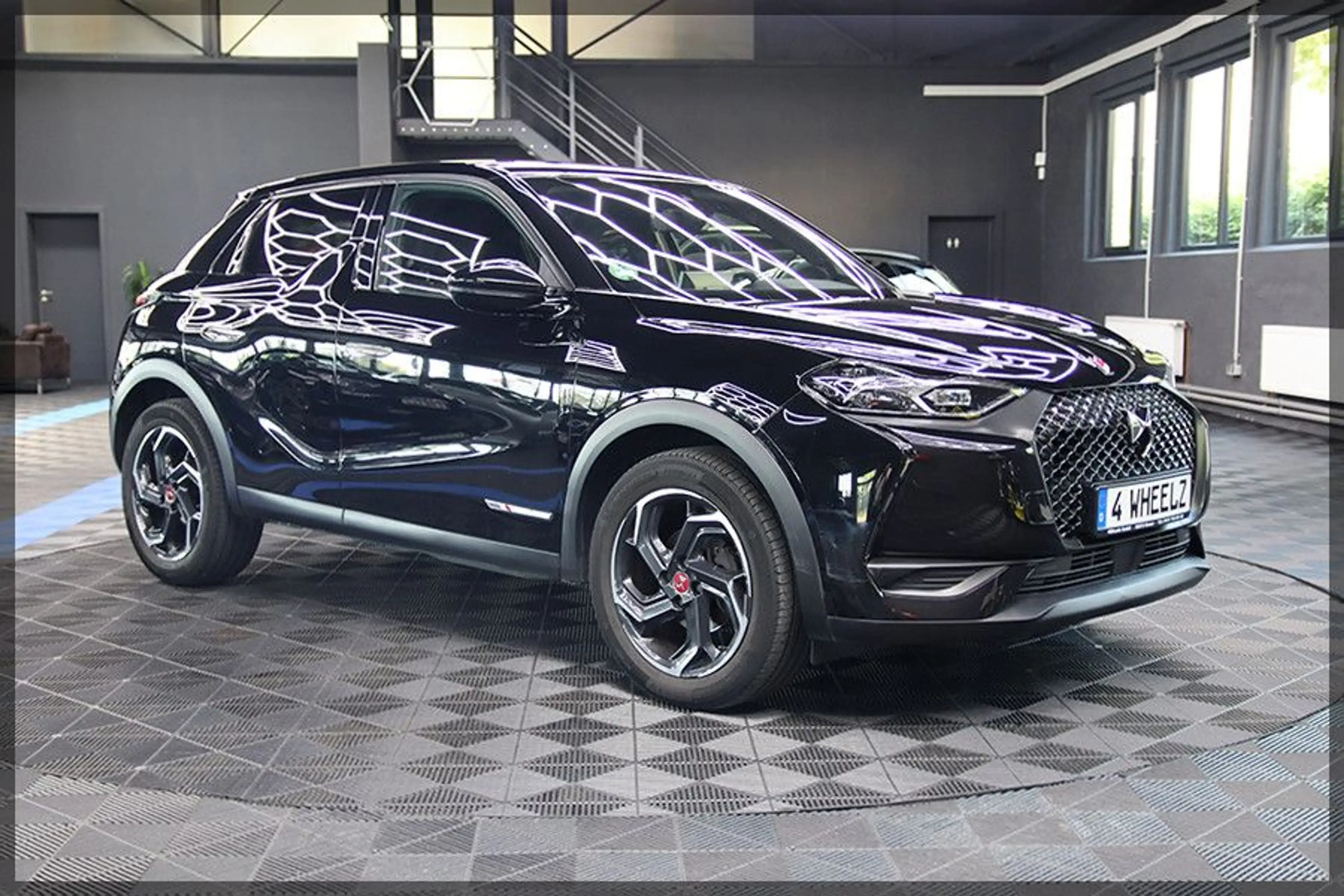 DS Automobiles DS 3 DS 3 Crossback Performance Line ANDROID