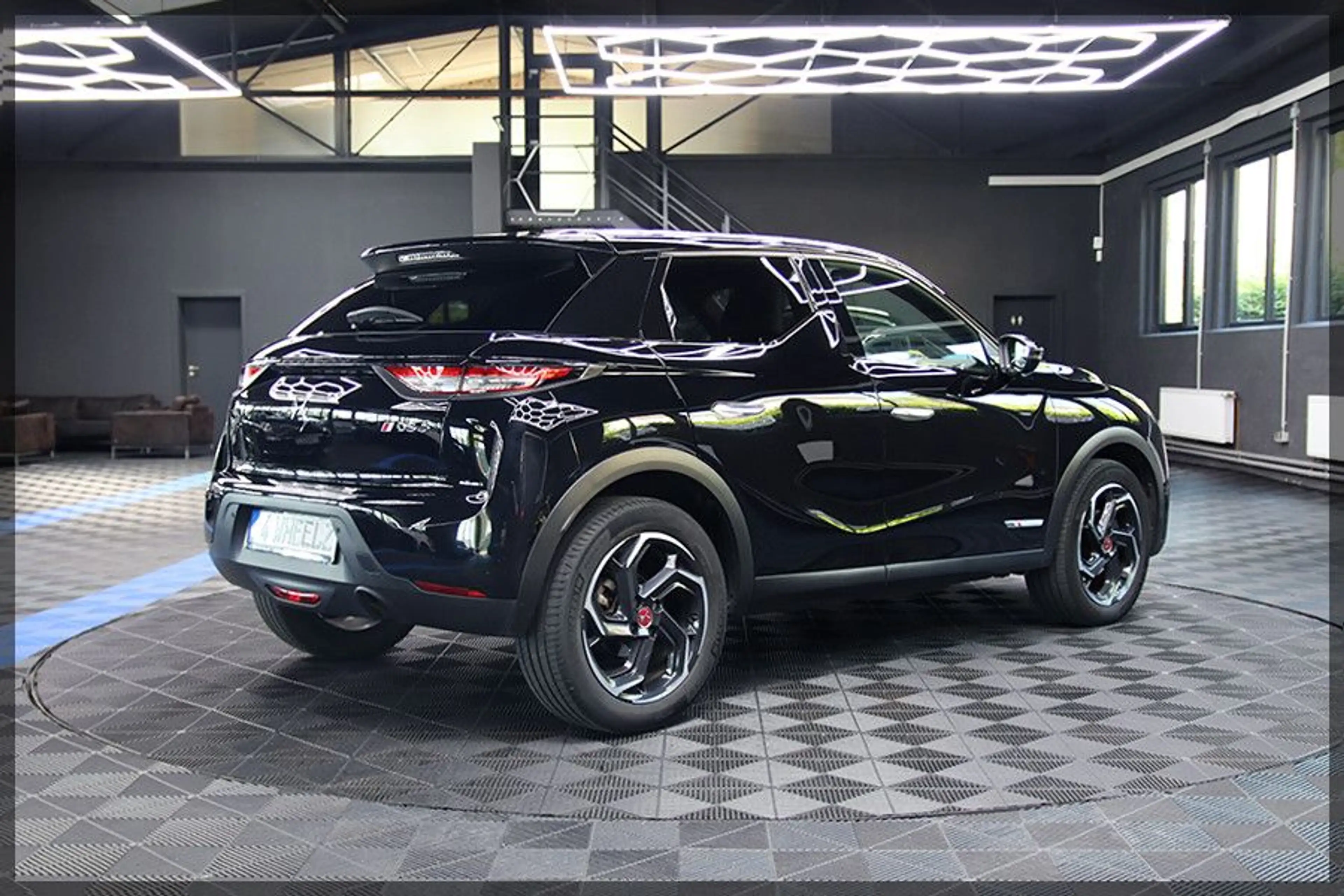 DS Automobiles DS 3 DS 3 Crossback Performance Line ANDROID — photo 5