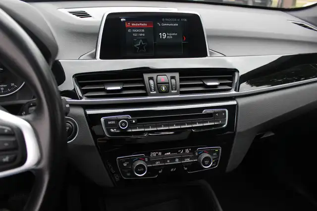 BMW X1 view 19