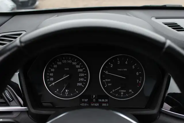 BMW X1 view 18