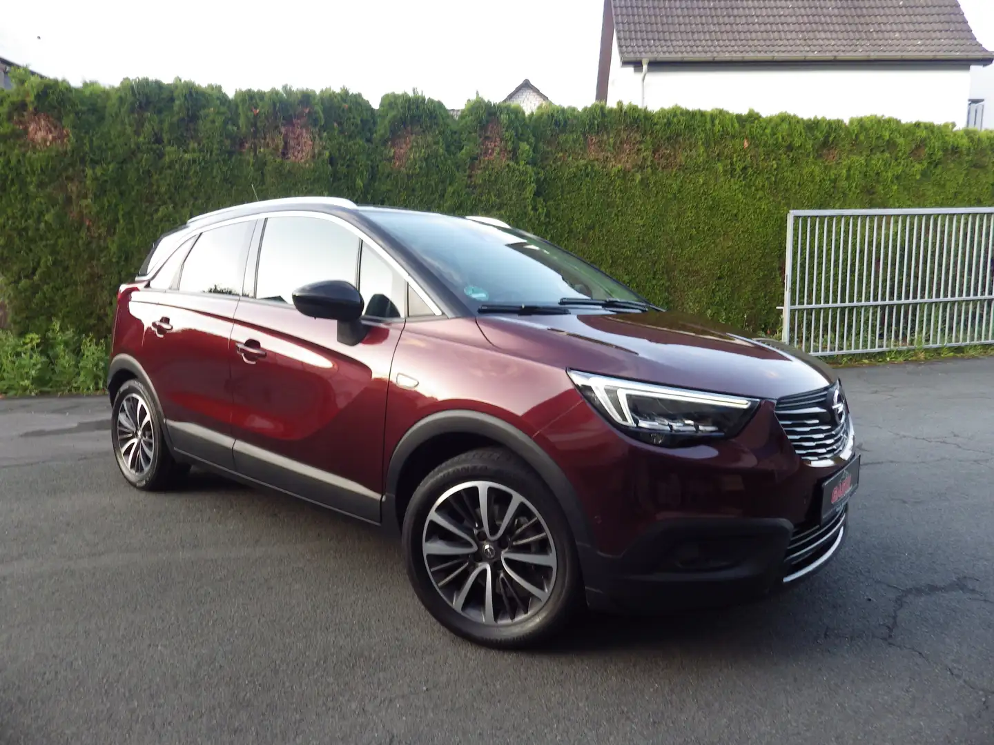 Opel Crossland X Ultimate Rood - 1