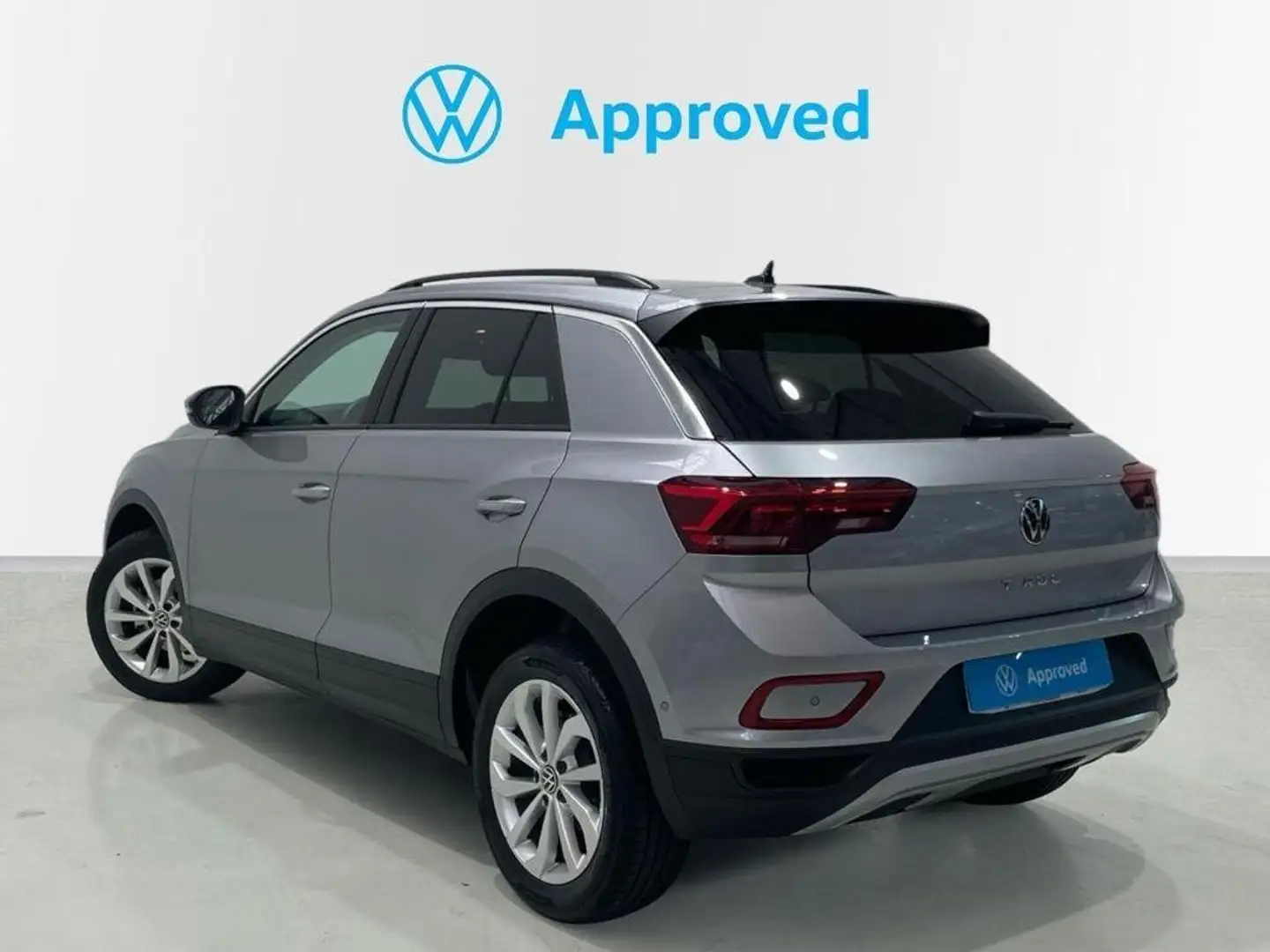 Volkswagen T-Roc 1.5 TSI Life DSG7 110KW Gris - 2