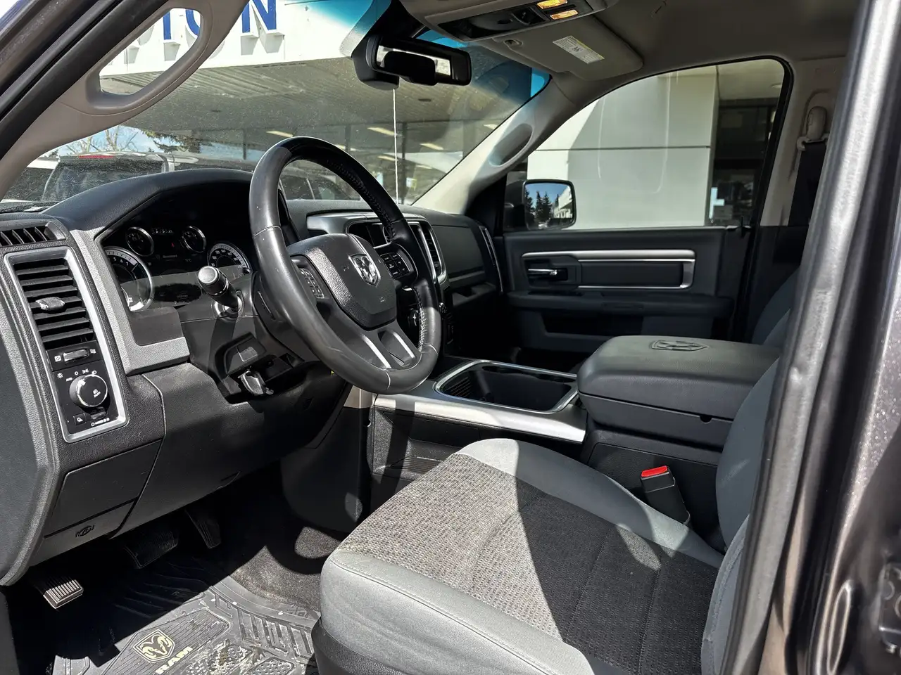 RAM 1500 fotografie RAM 1500