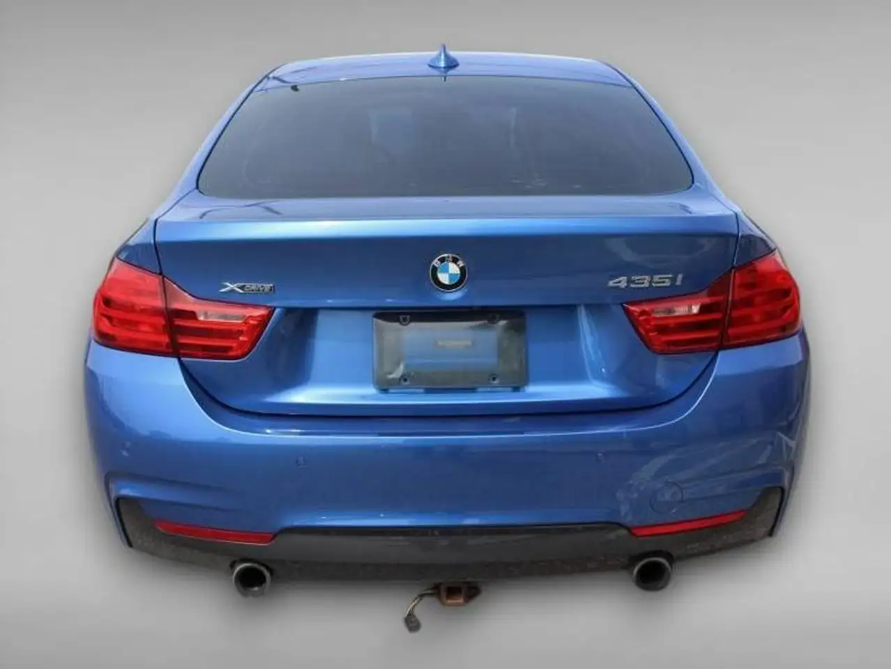 BMW 4 Series снимка BMW 4 Series
