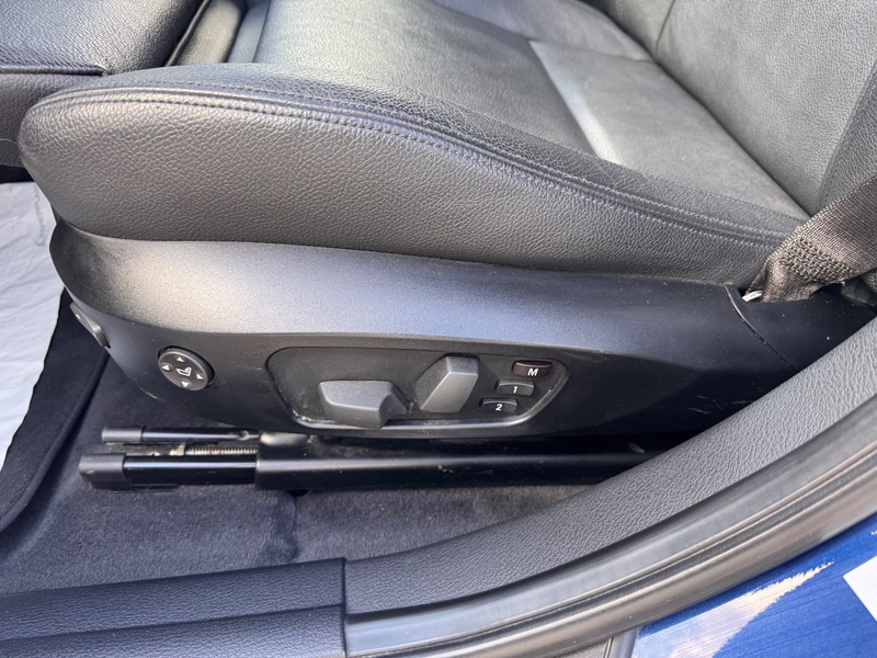 BMW X1 25 d xDrive M Sportpaket 18 Zoll PANORAMA — photo 14