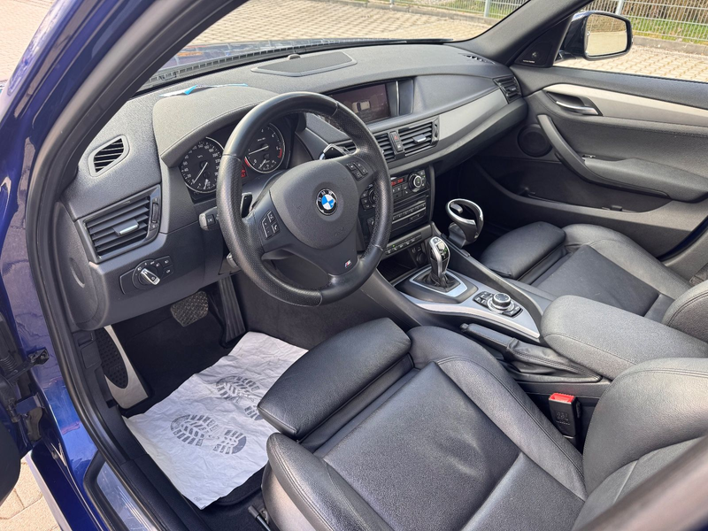 BMW X1 25 d xDrive M Sportpaket 18 Zoll PANORAMA — photo 13